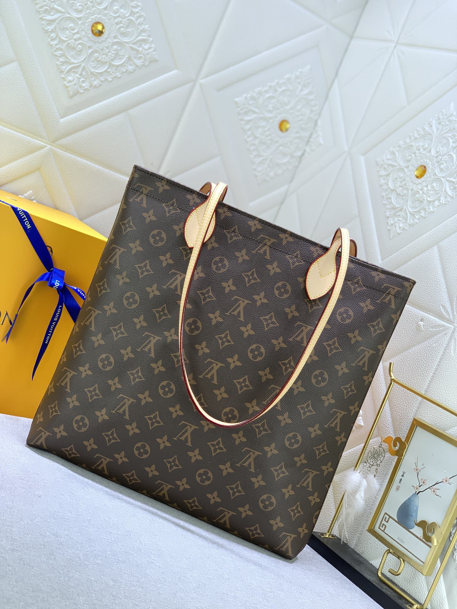 Louis Vuitton Carry It| Bag
