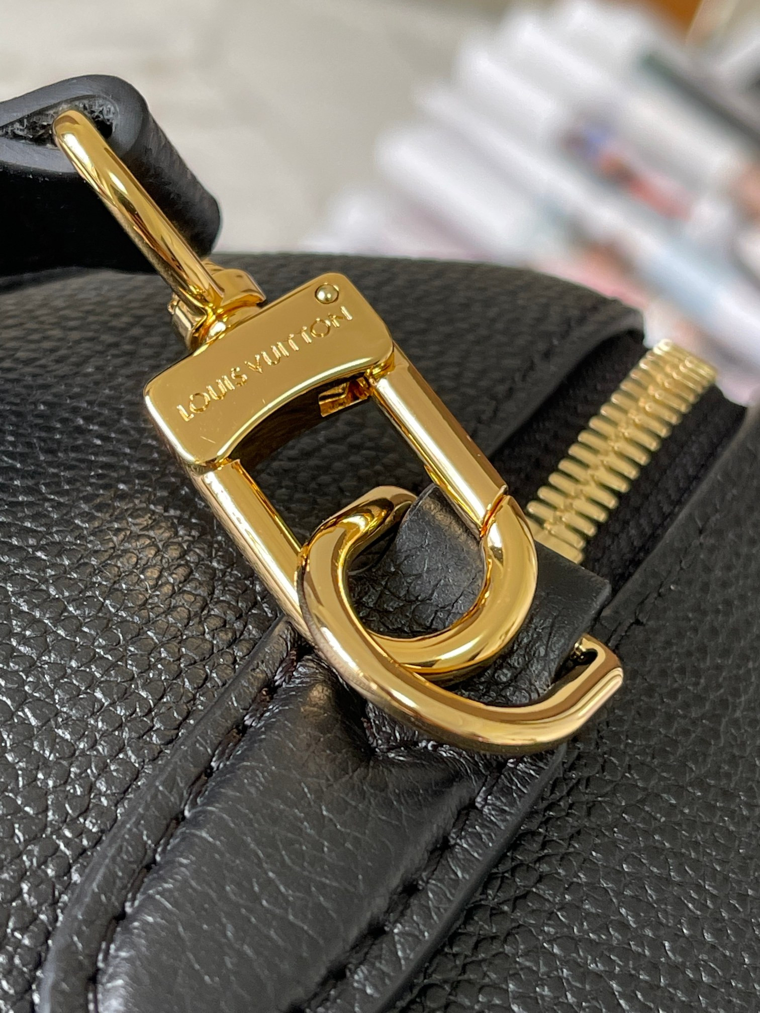 Louis Vuitton Speedy Bandoulière 25 Bag