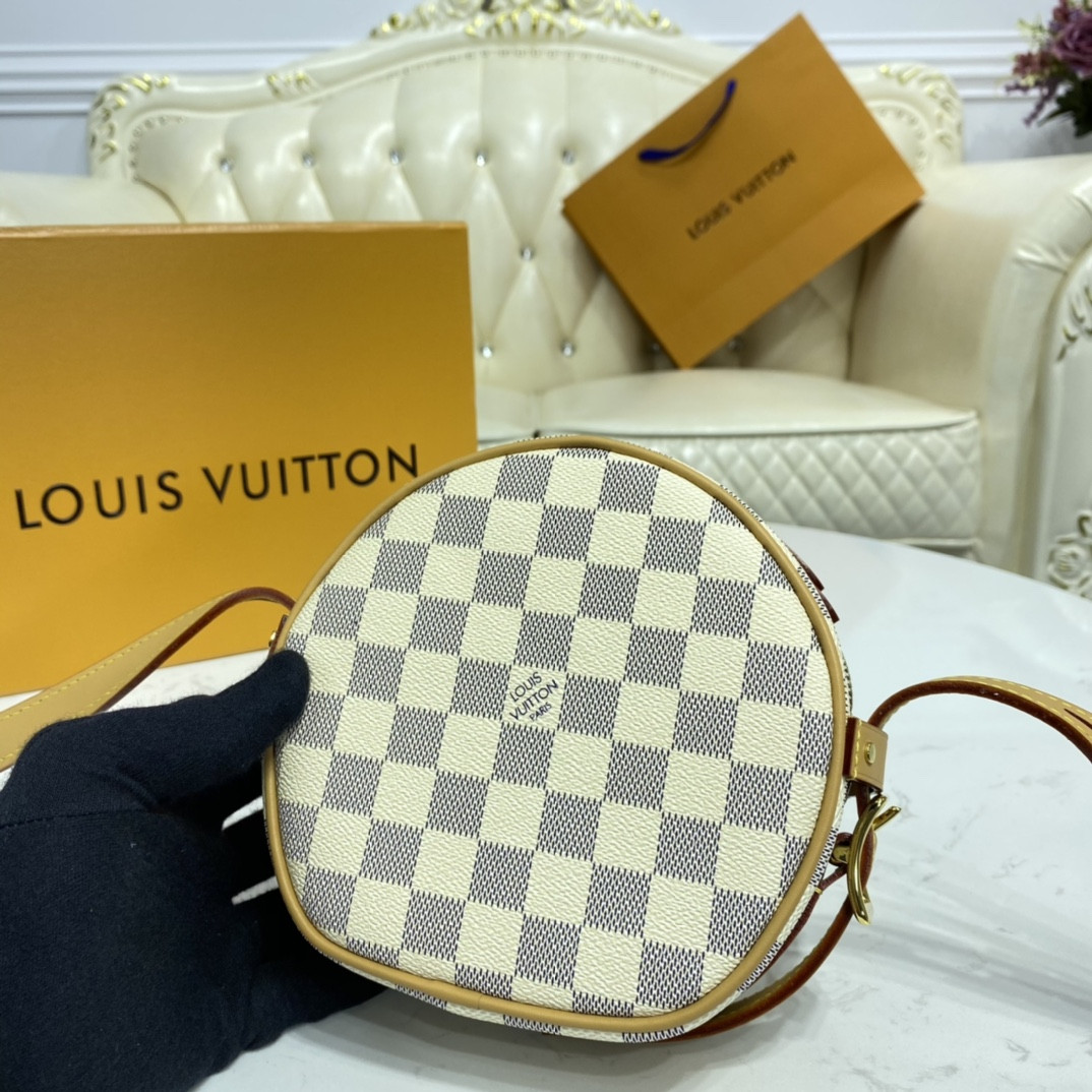 Lv Boite Chapeau