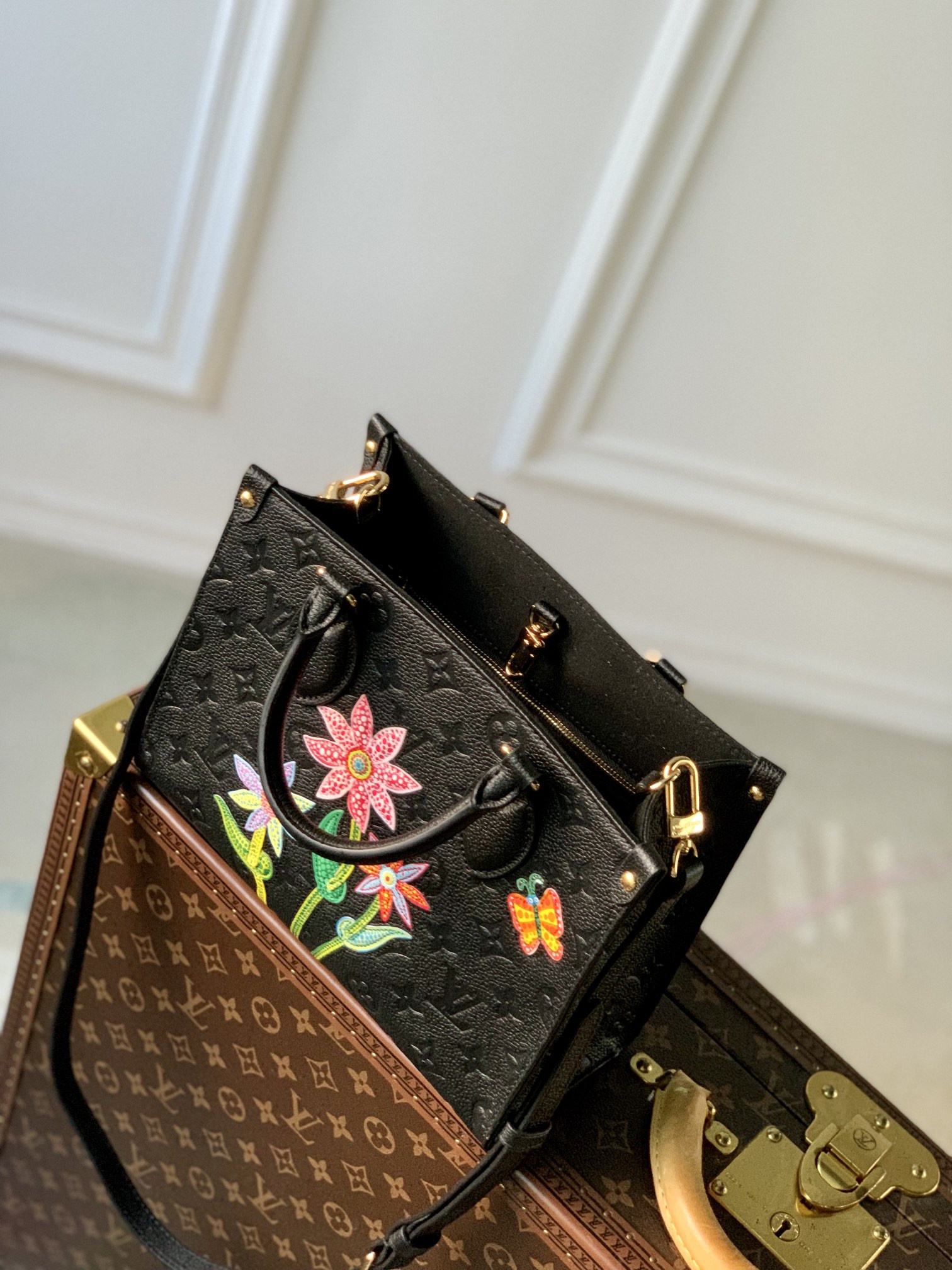 Louis Vuitton Onthego Bag