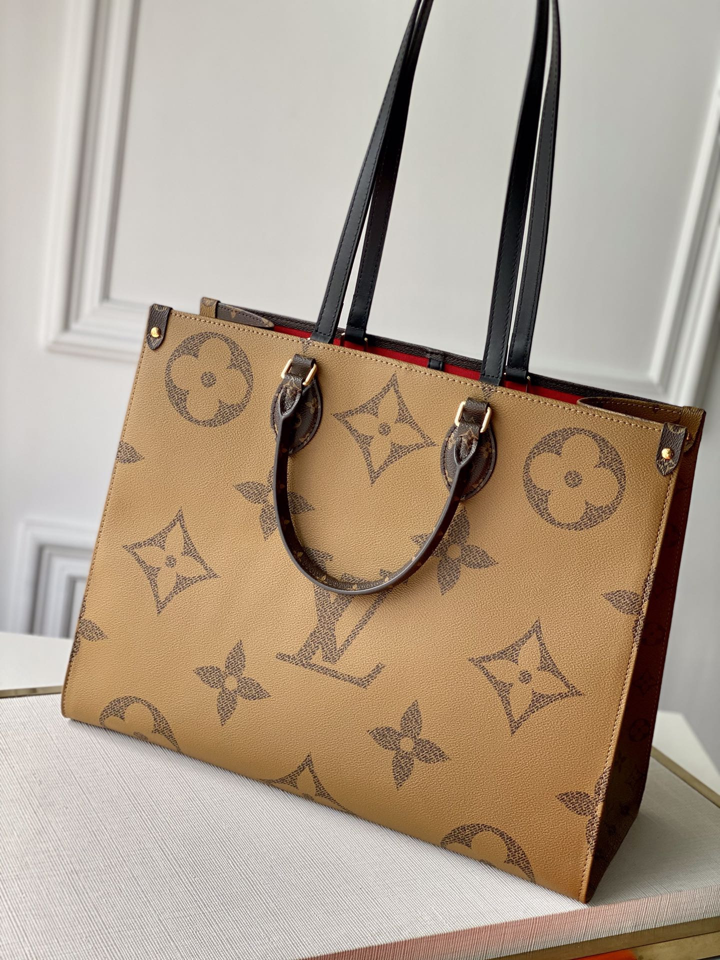 Louis Vuitton Onthego Bag