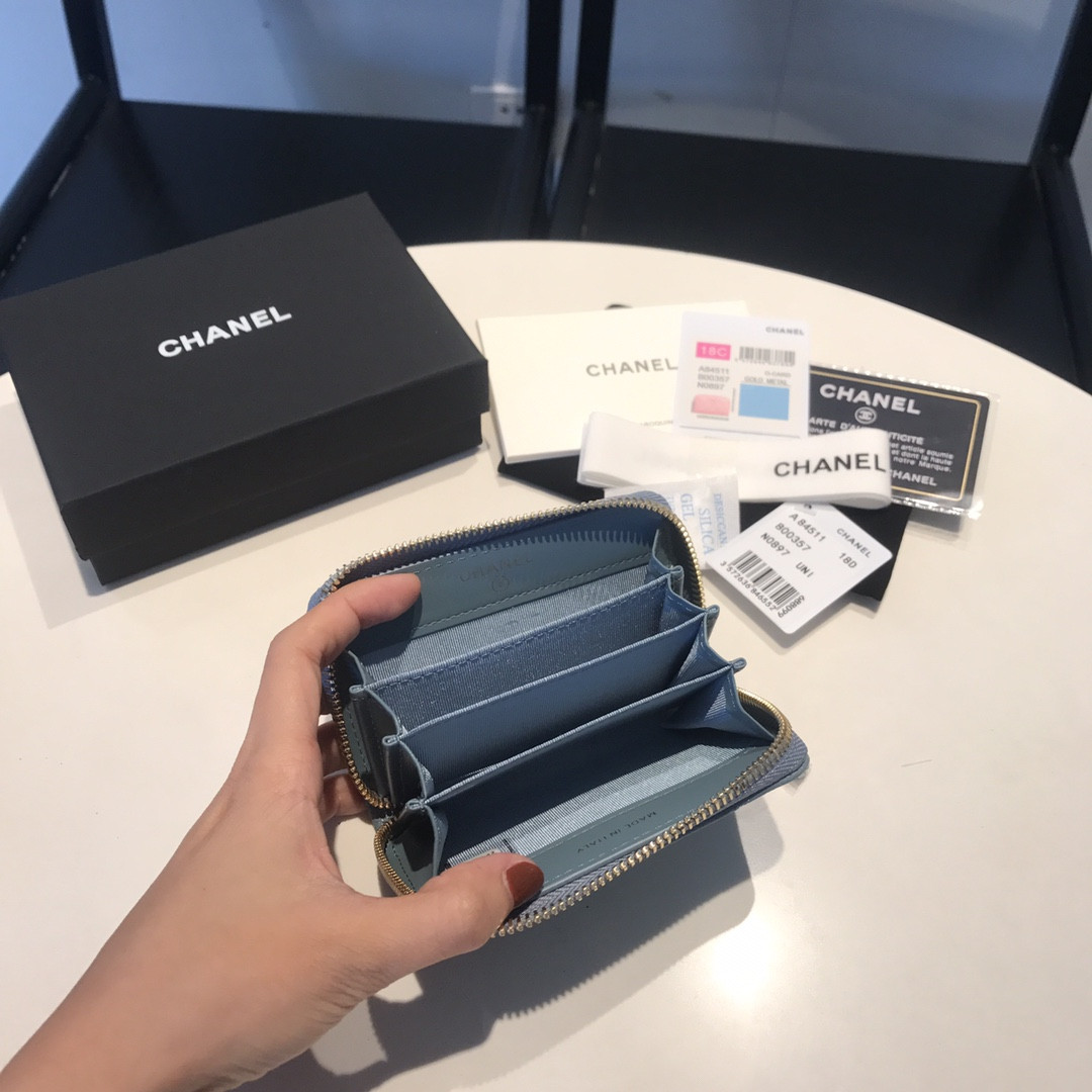 Chanle Zipped Wallet