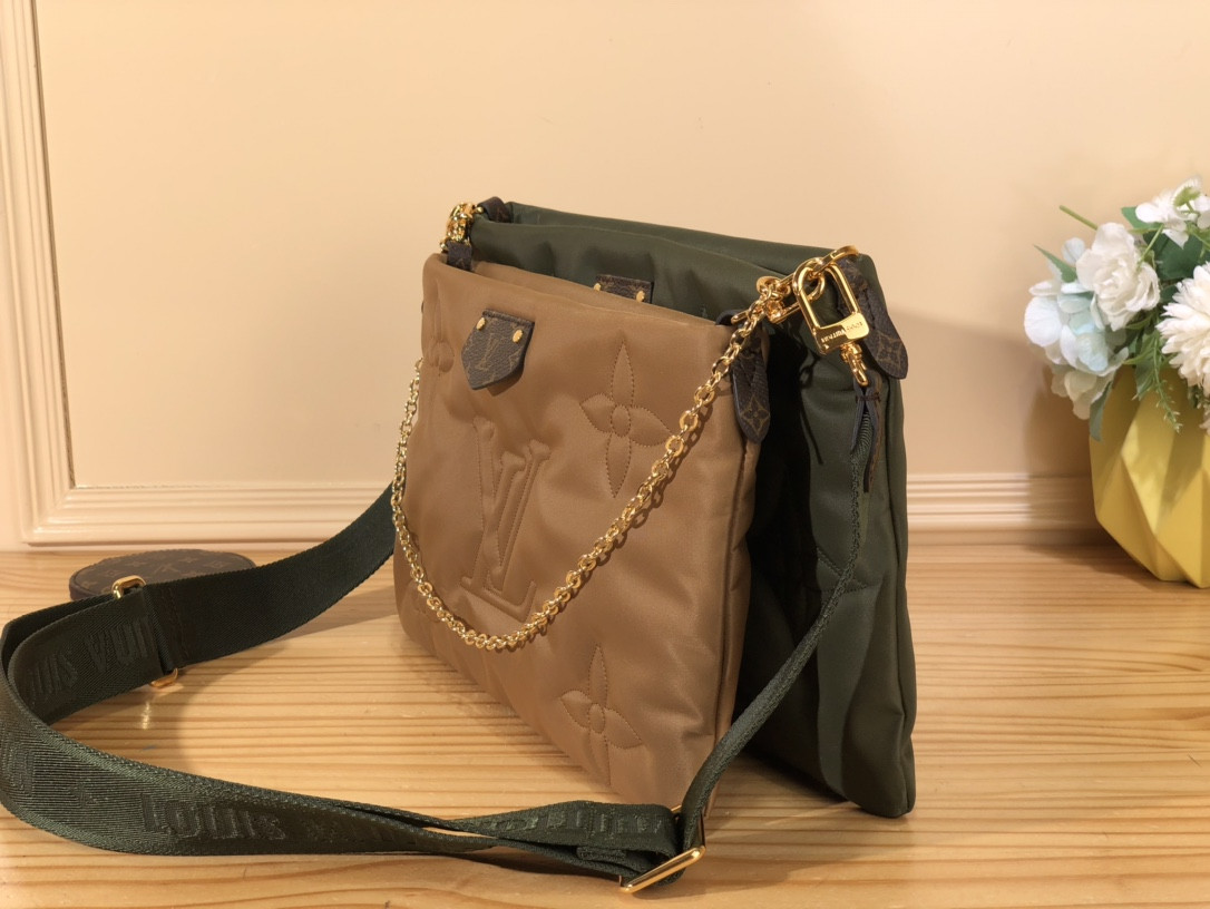 Louis Vuitton Maxi Multi Pochette Accessoires Bag