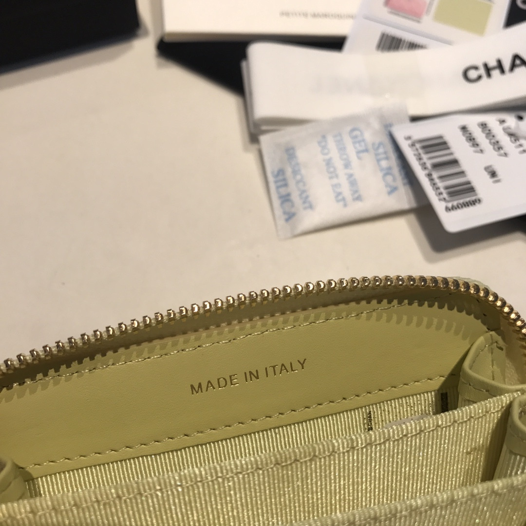 Chanle Zipped Wallet