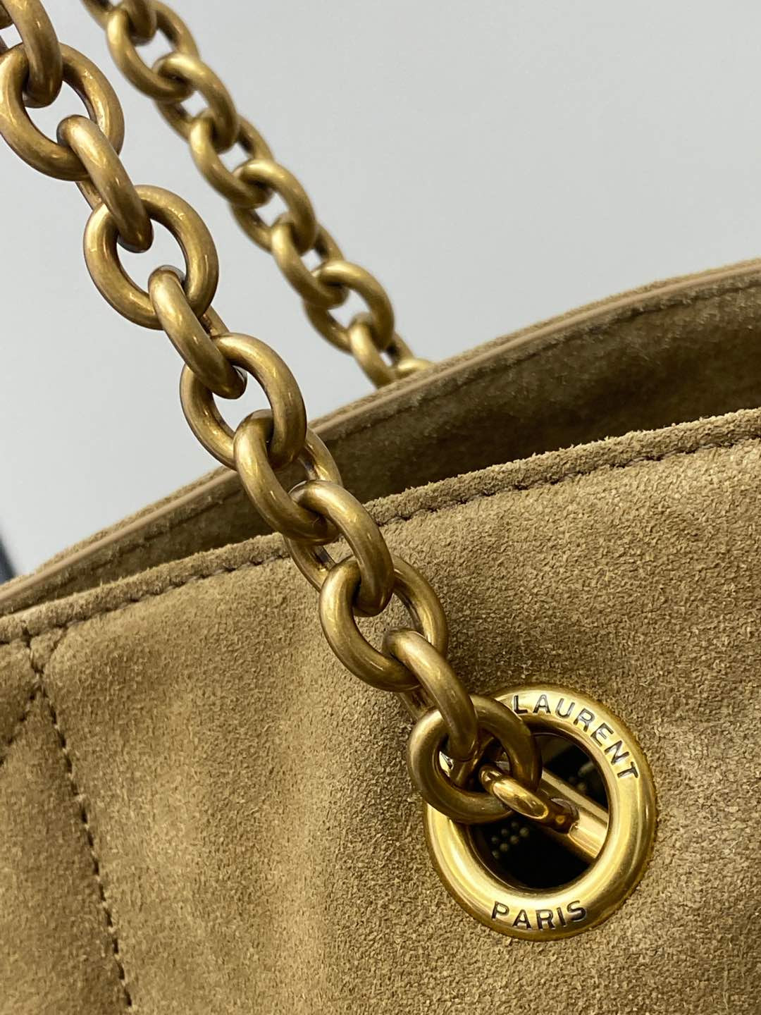 Ysl Jamie 4.3 Large Pochon