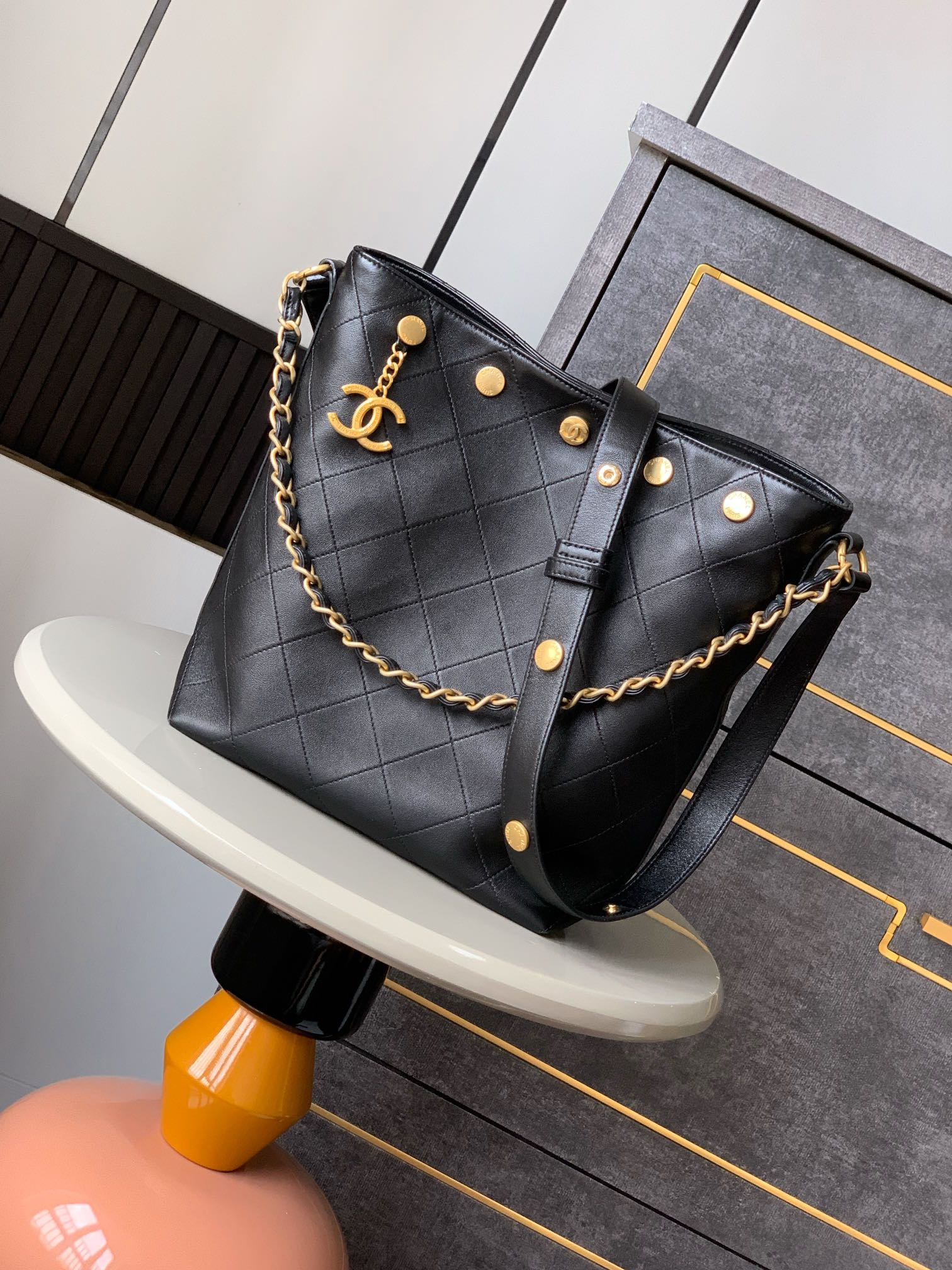 Chanel 25p Hobo Bag