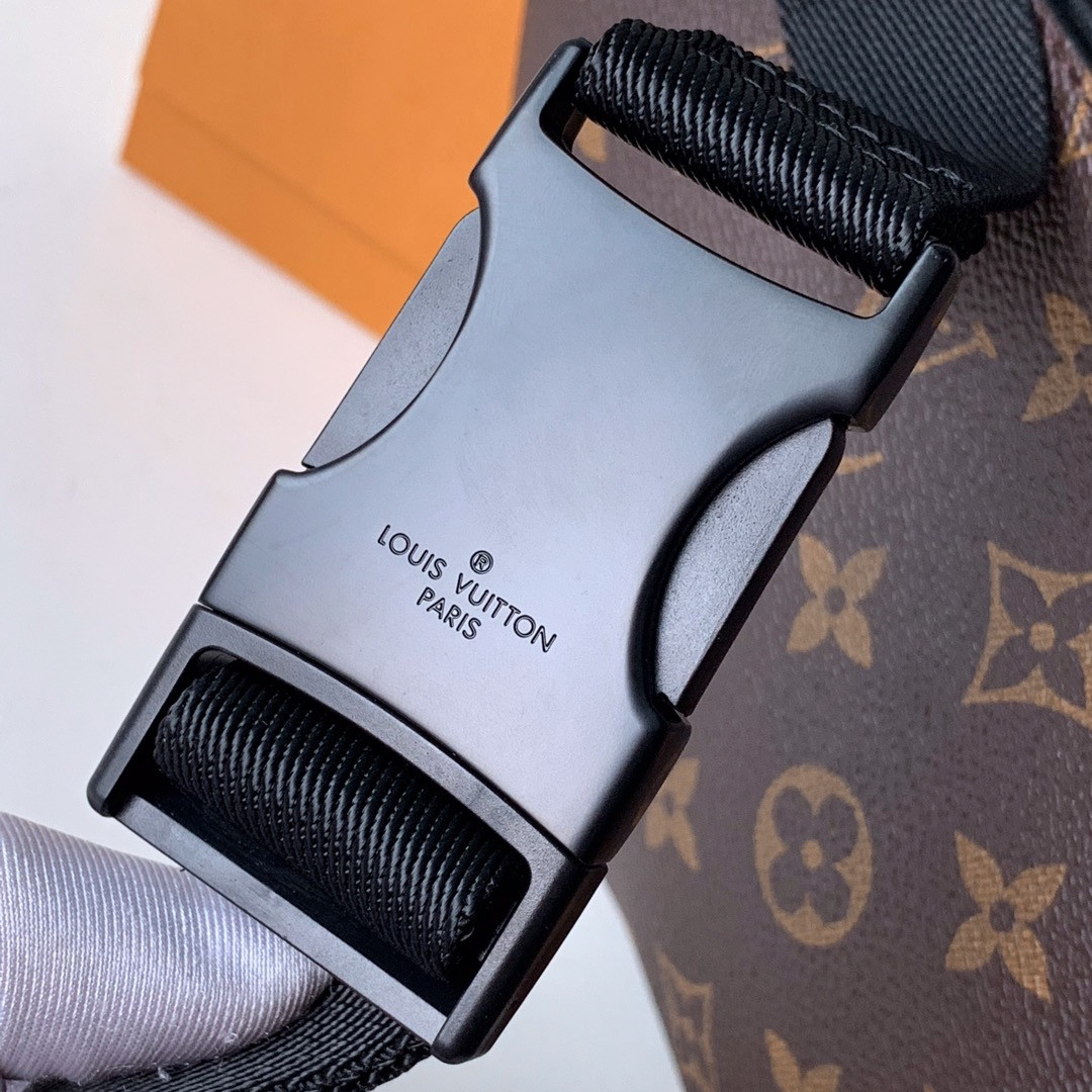 Louis Vuitton Discovery Bag