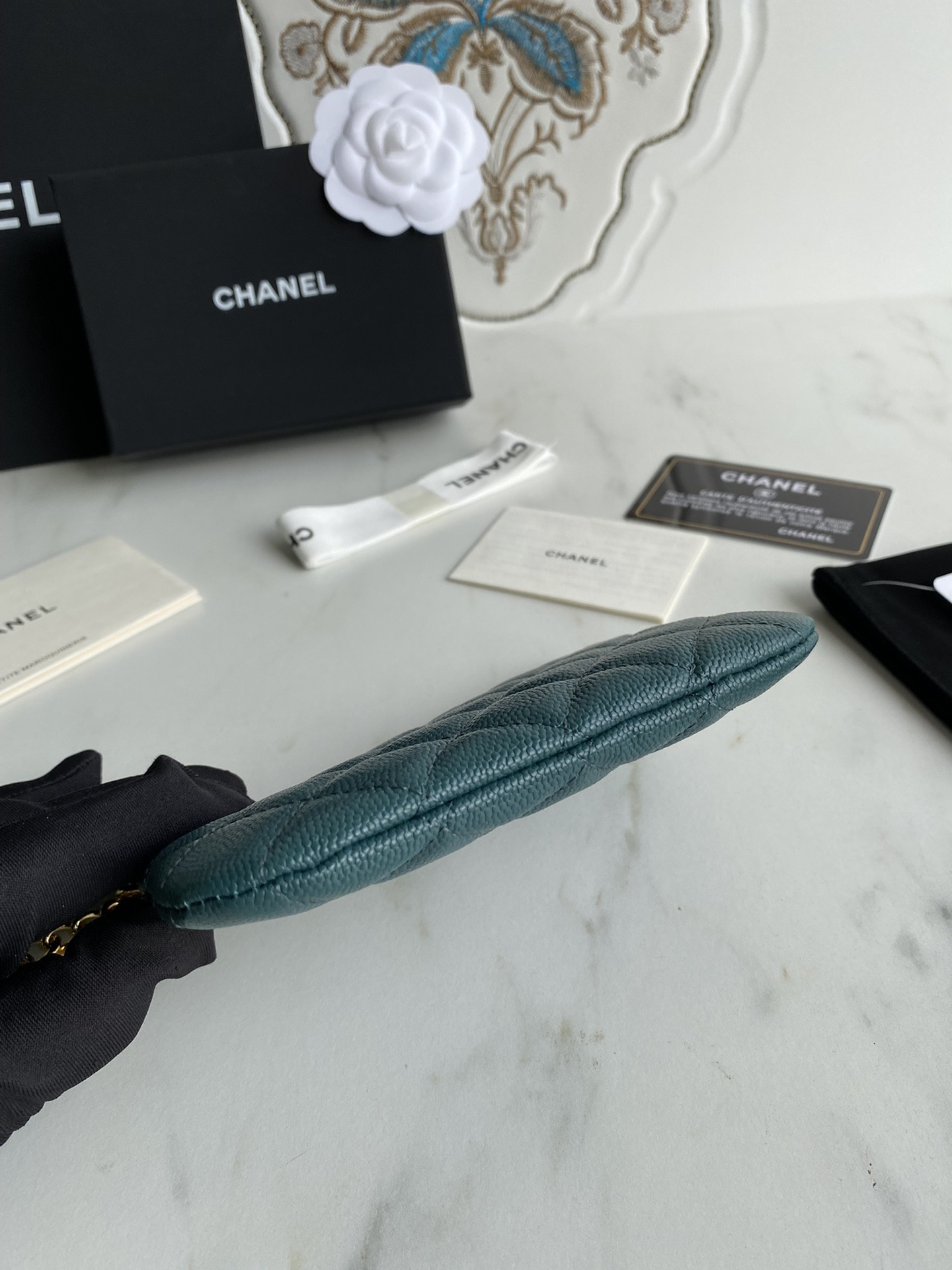 Chanle Zipped Wallet