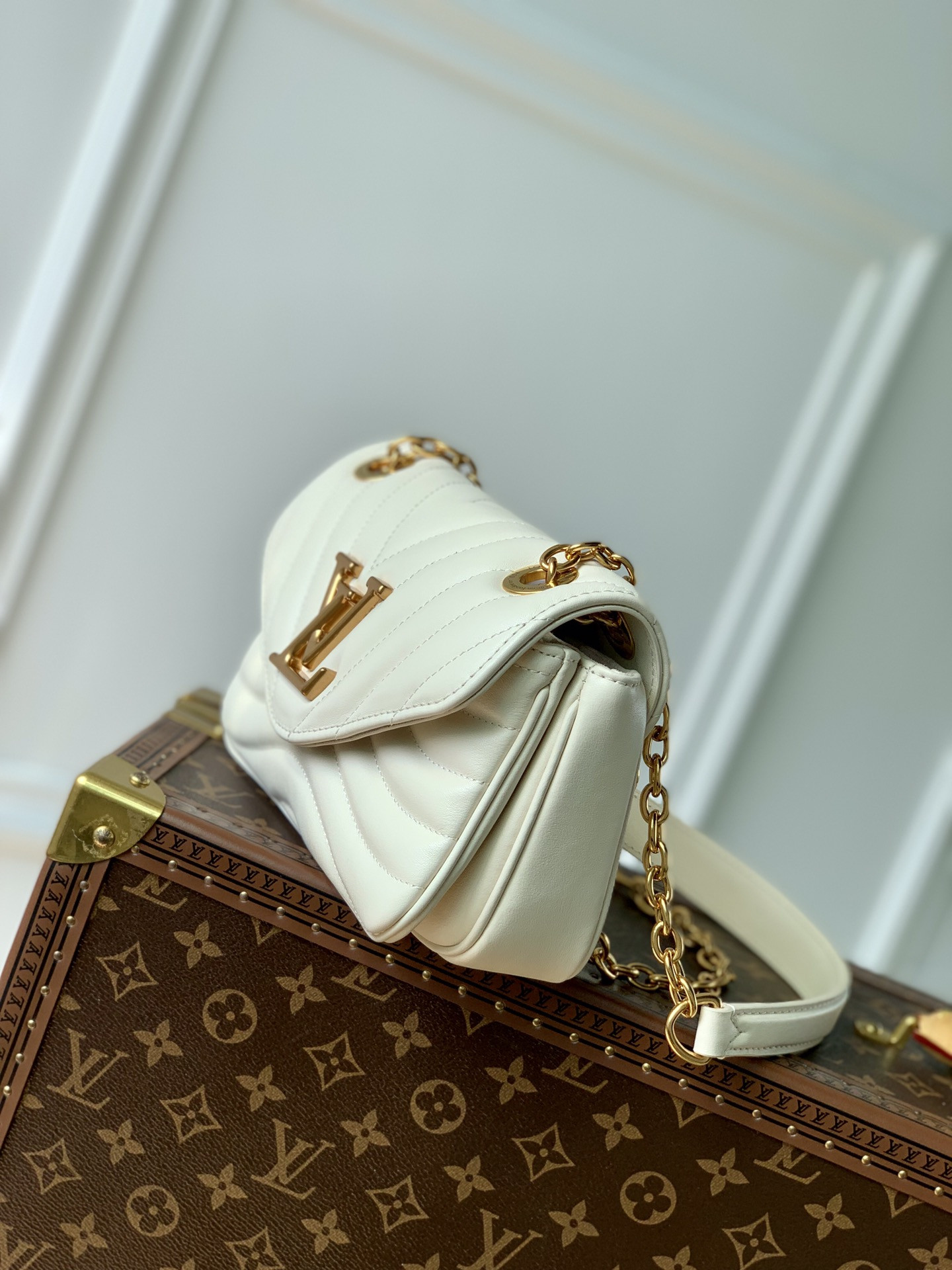 Louis Vuitton New Wave Multi Pochette Accessoires Bag