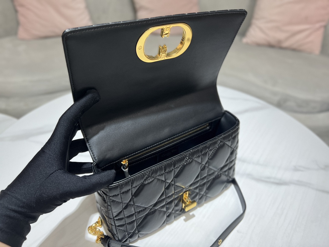 Medium Dior Caro Bag