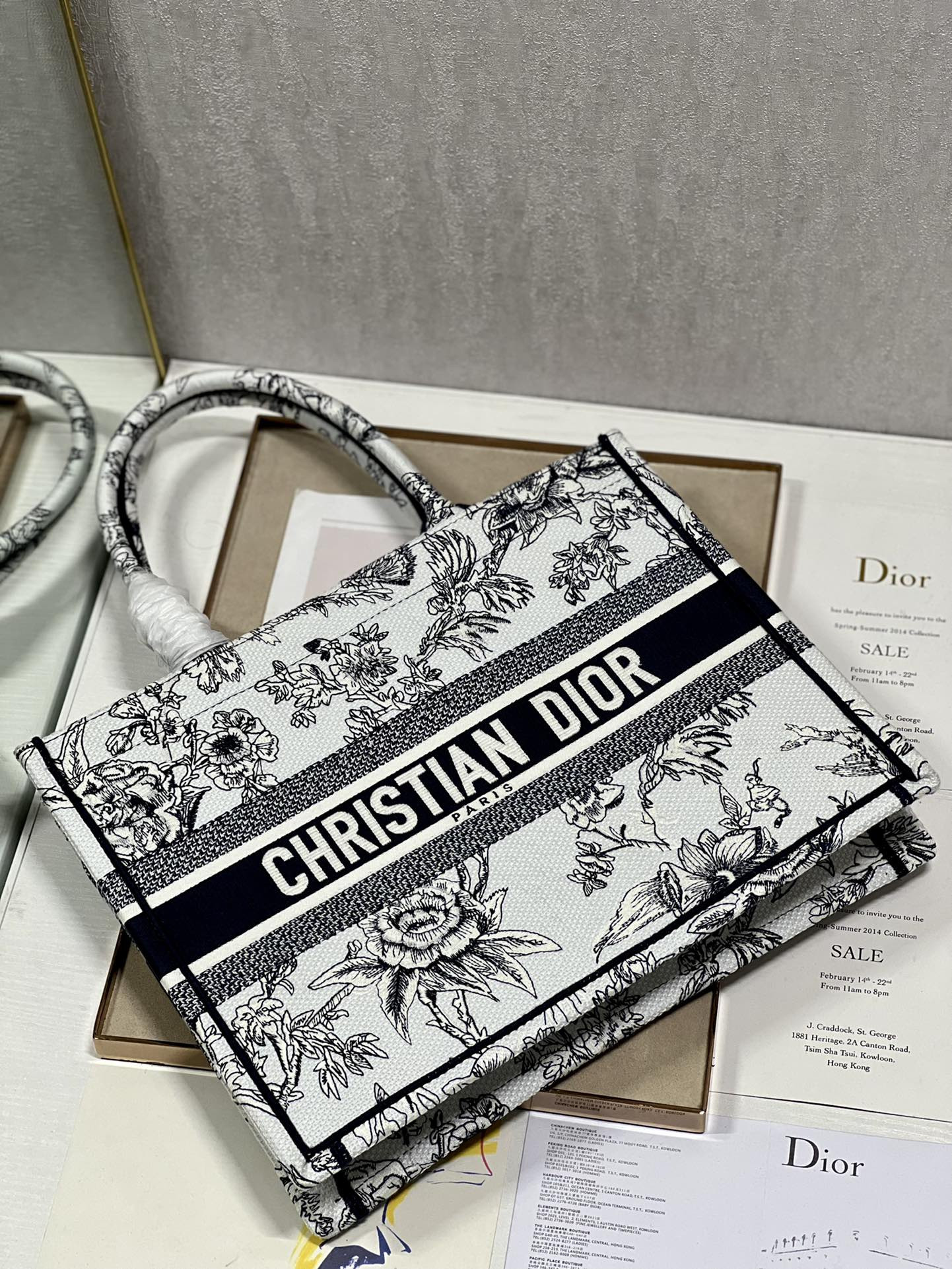 Medium Dior Book Tote