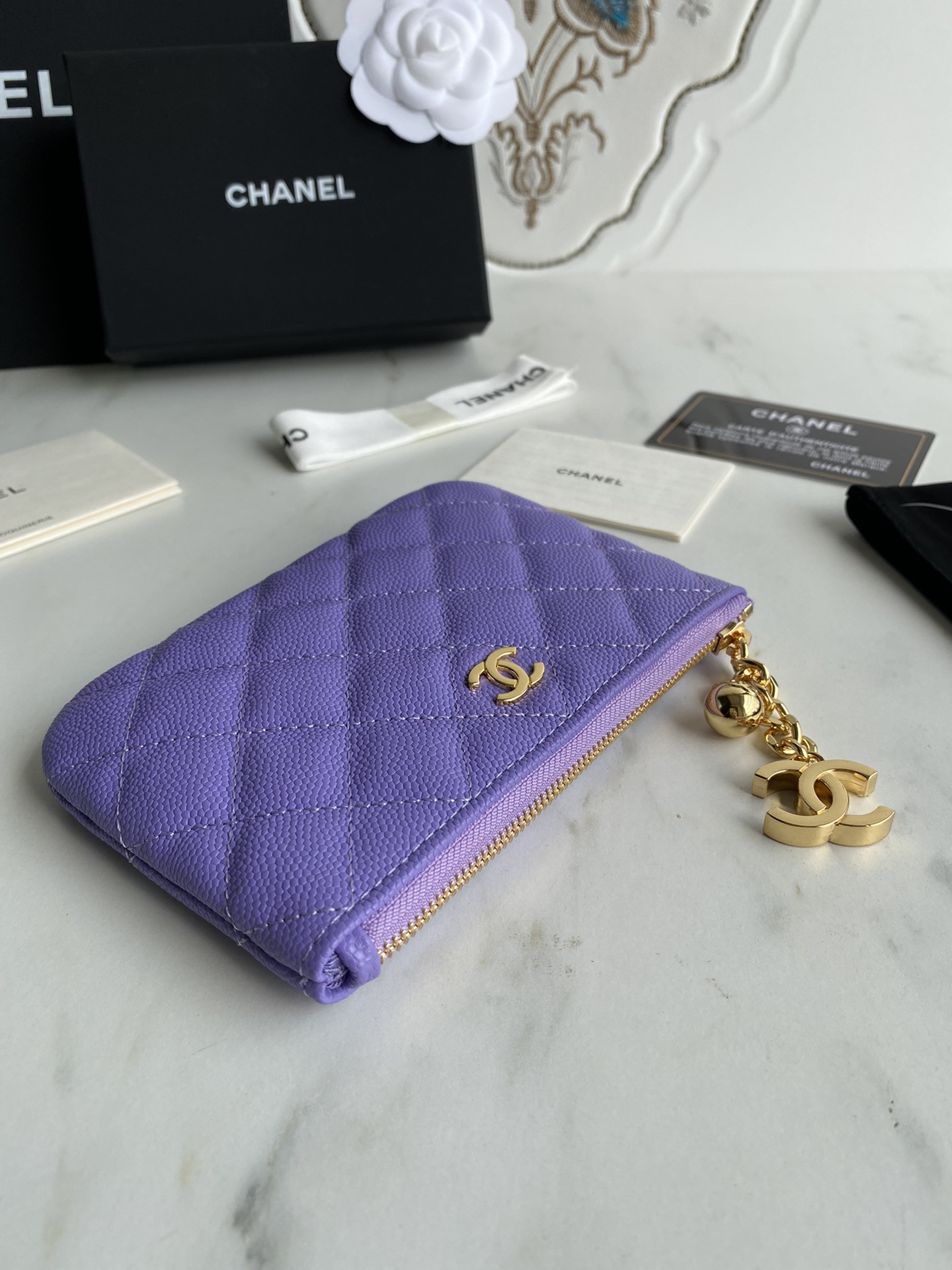 Chanle Zipped Wallet