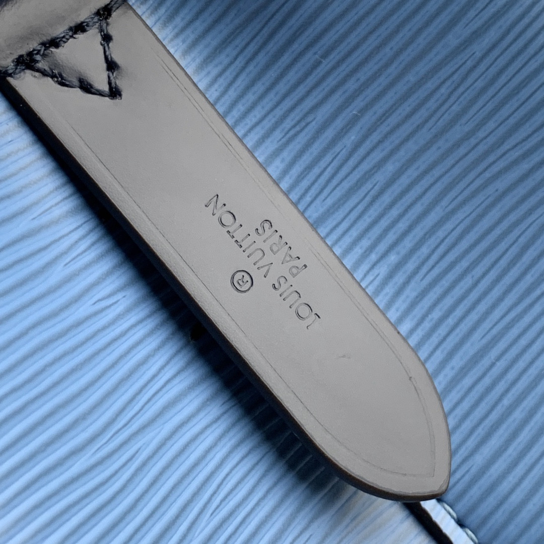 Louis Vuitton Néonoé Bag