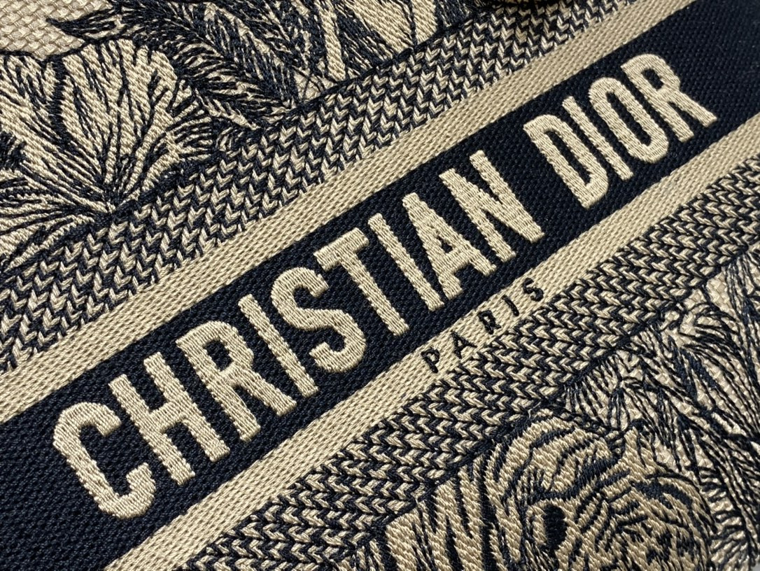 Medium Lady D-lite Bag