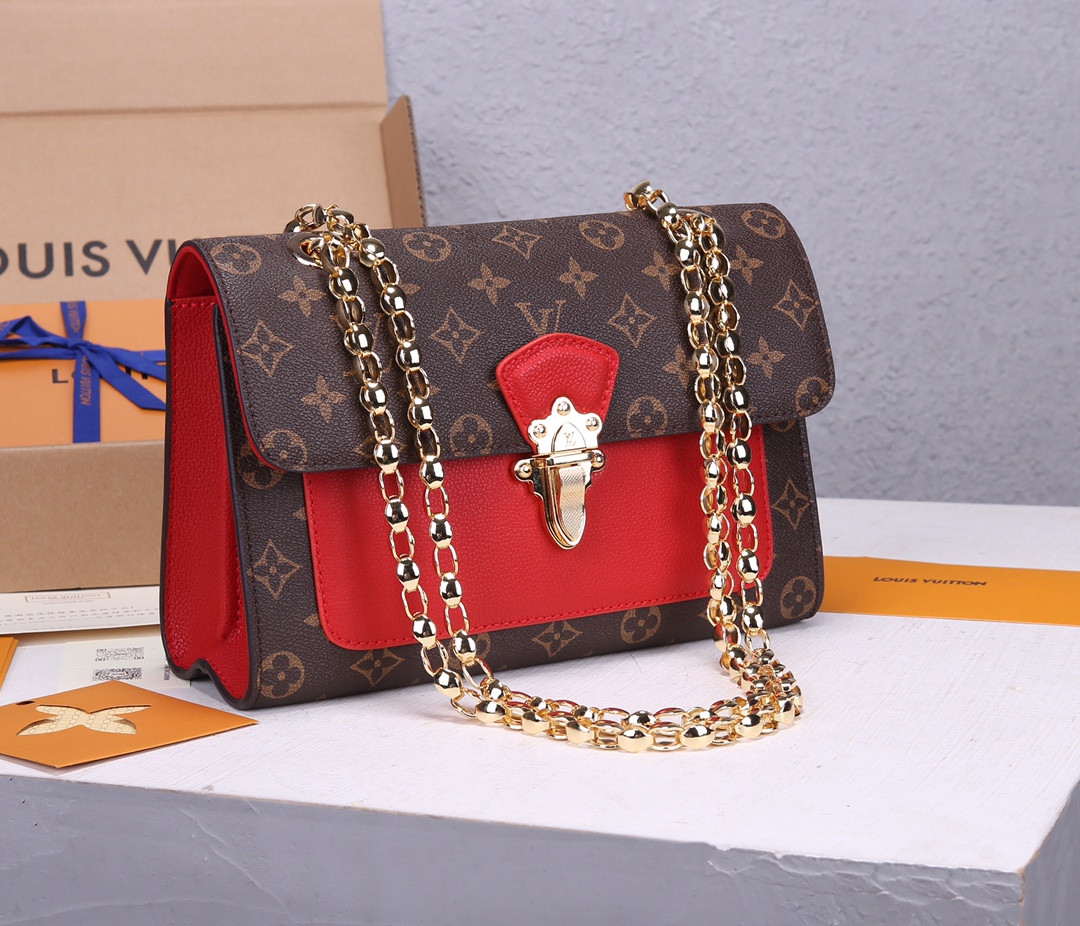 Louis Vuitton Victoire Bag