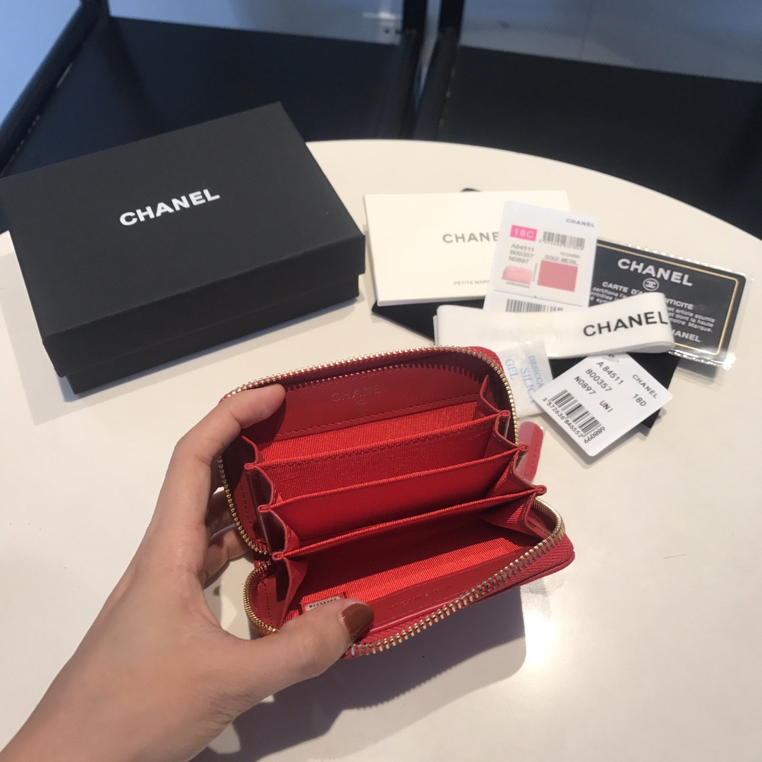 Chanle Zipped Wallet