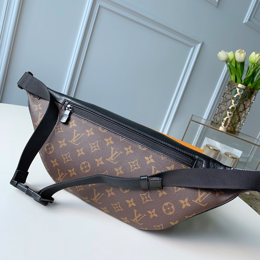 Louis Vuitton Discovery Bag