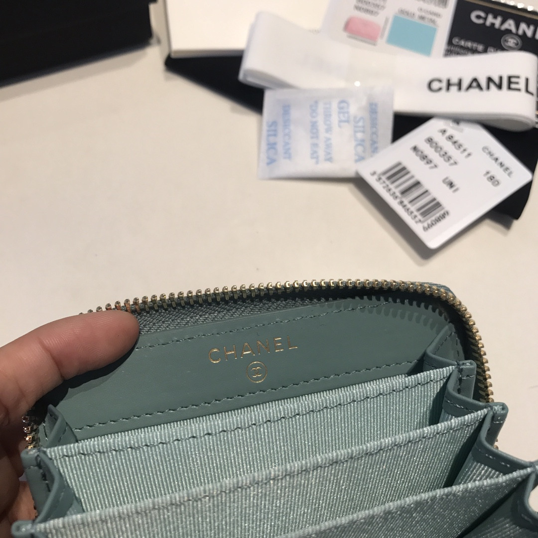Chanle Zipped Wallet