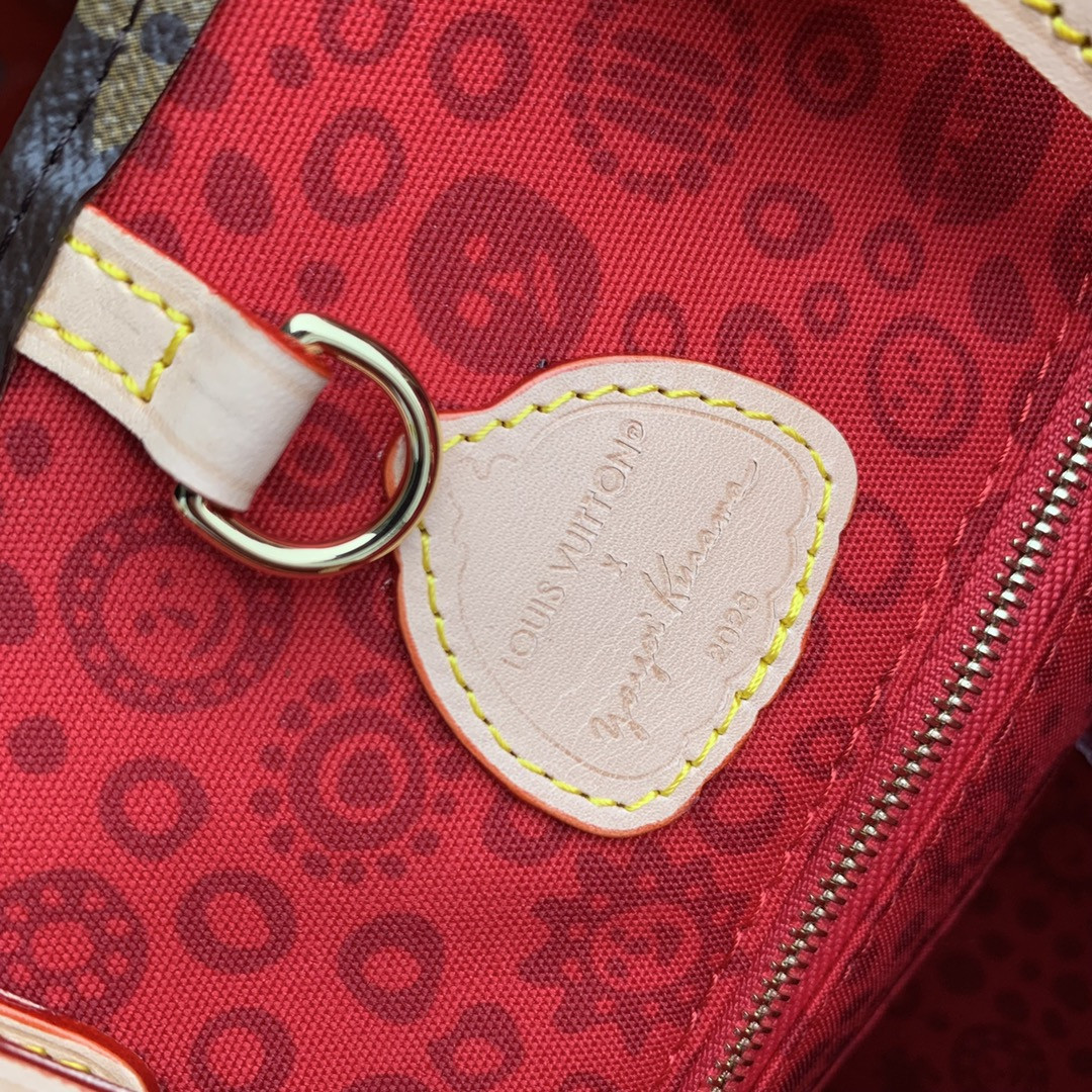 Louis Vuitton Onthego Bag