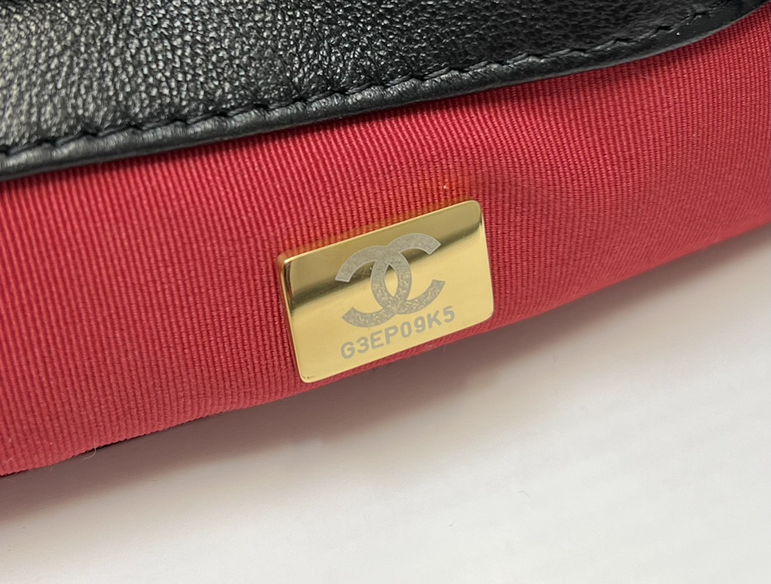 Chanle 19 Large Handbag