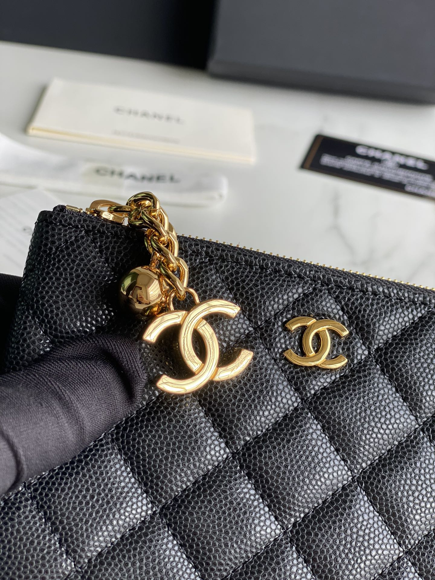 Chanle Zipped Wallet