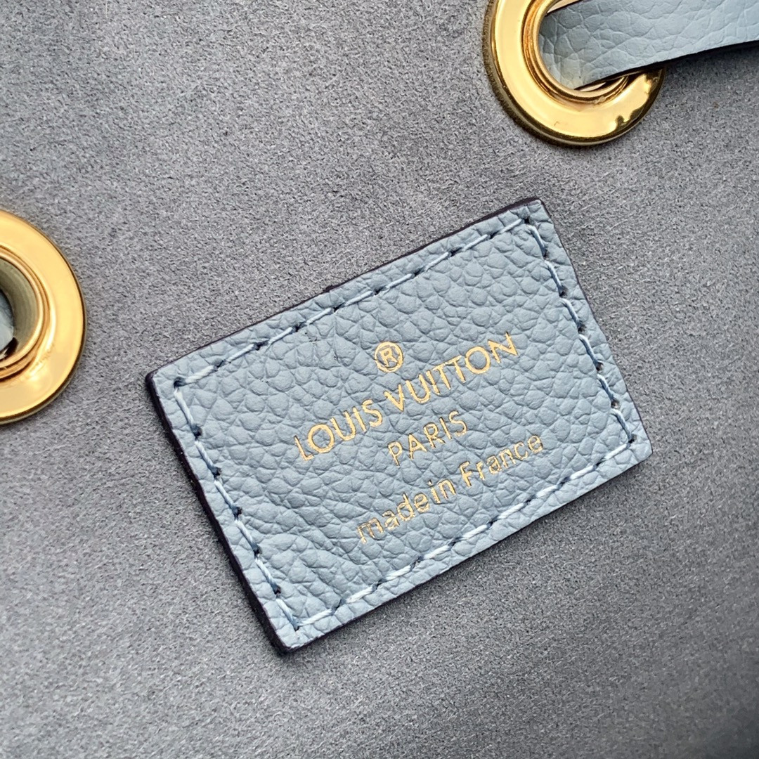 Louis Vuitton Néonoé Bag