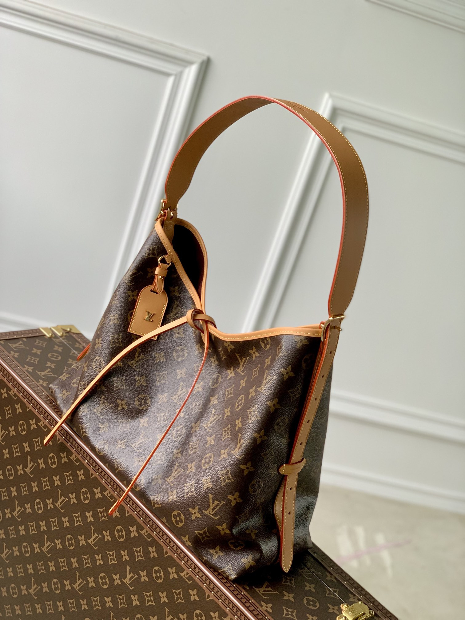 Louis Vuitton Carryall Bag