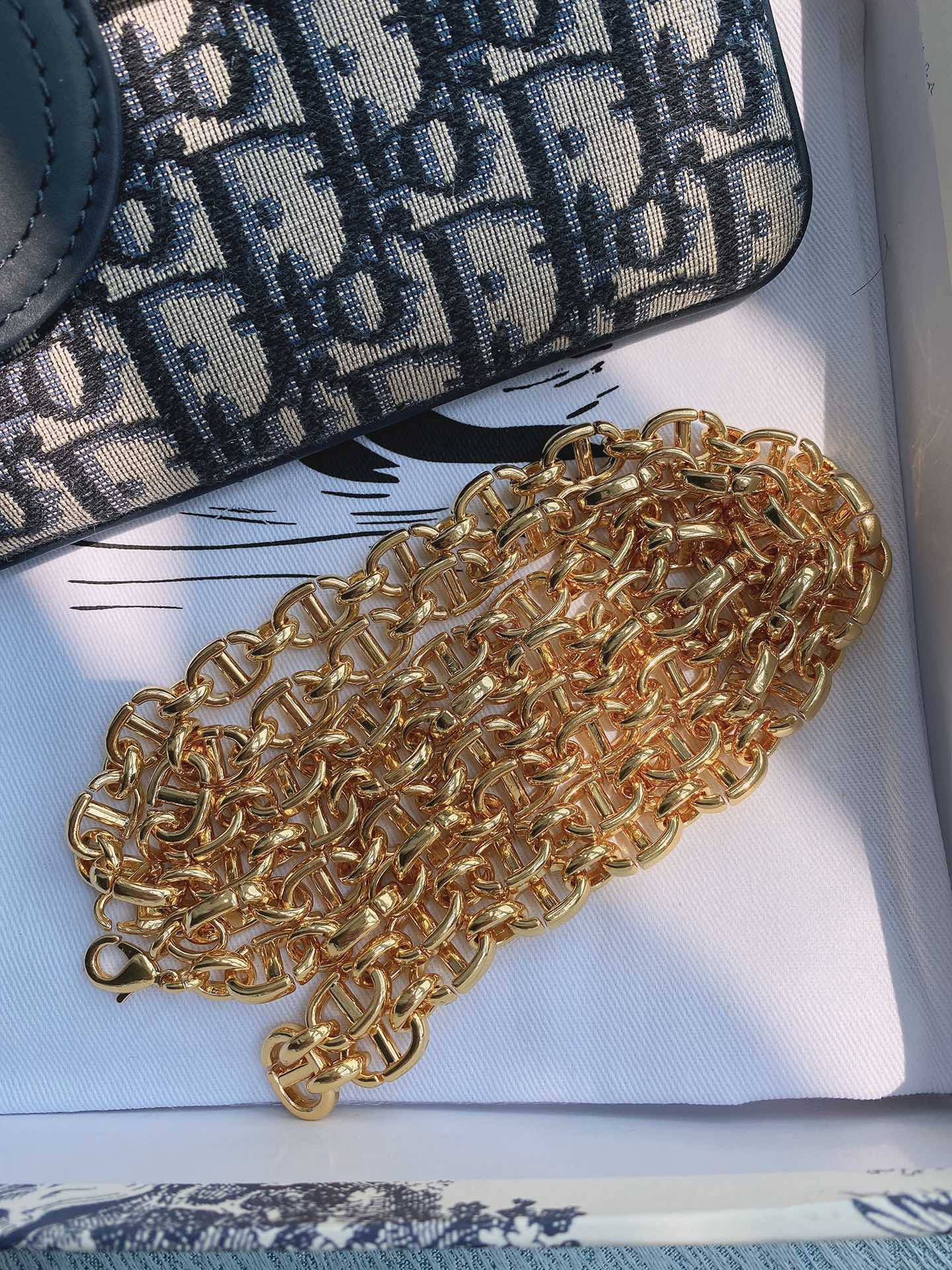 Dior Mini Travel Vanity