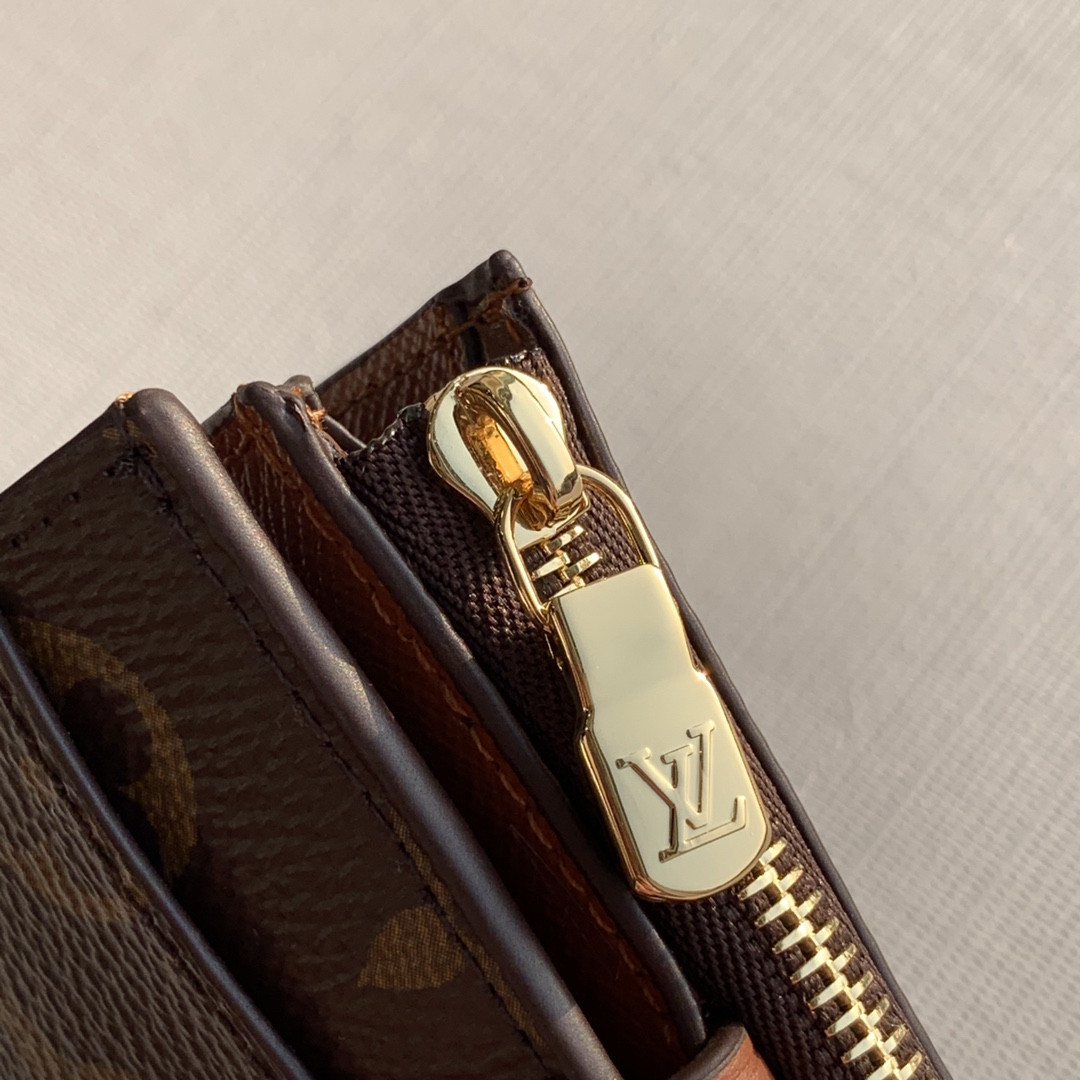 Louis Vuitton Victorine Bag