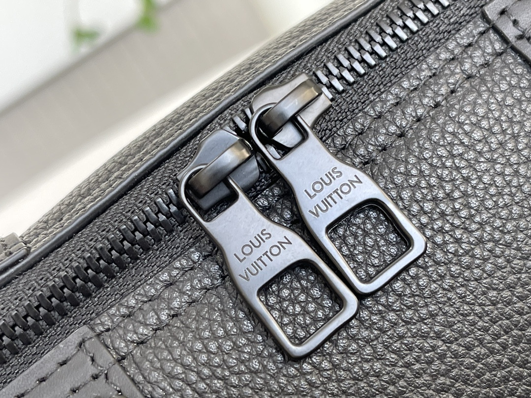 Louis Vuitton Speedy Bandoulière 25 Bag