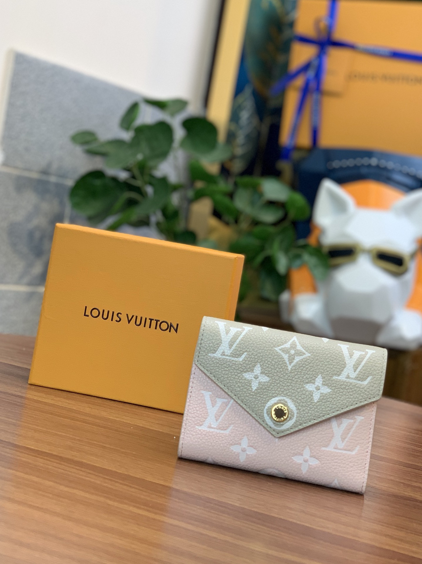 Louis Vuitton Victorine Bag