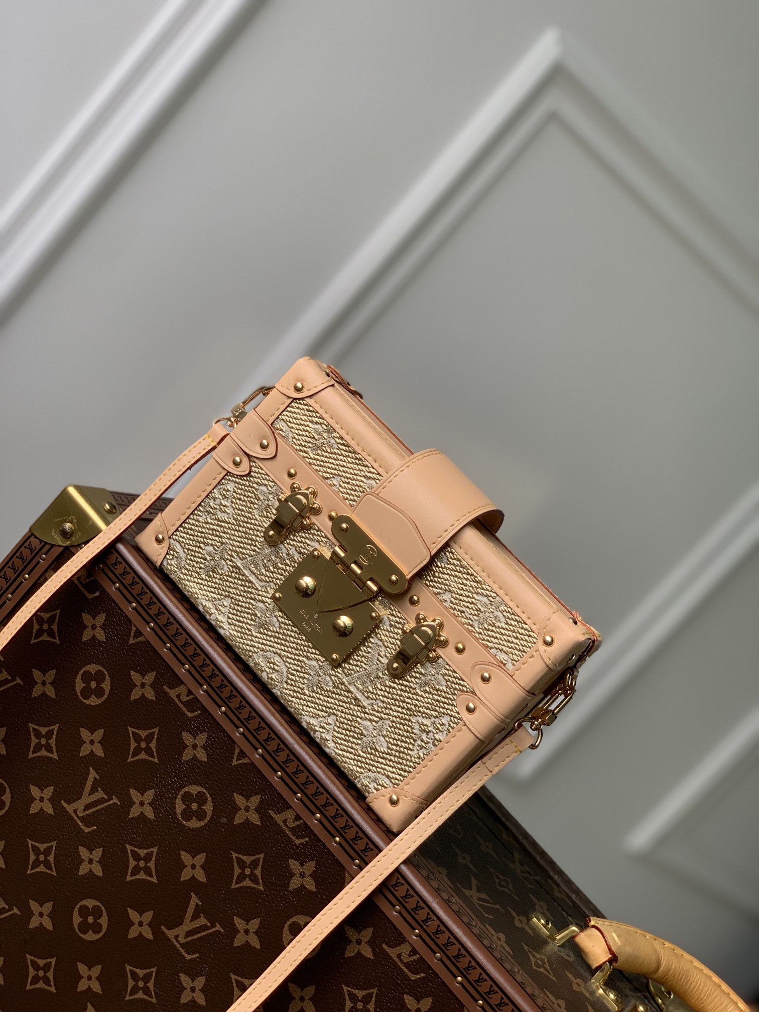 Louis Vuitton Petit Malle Bag