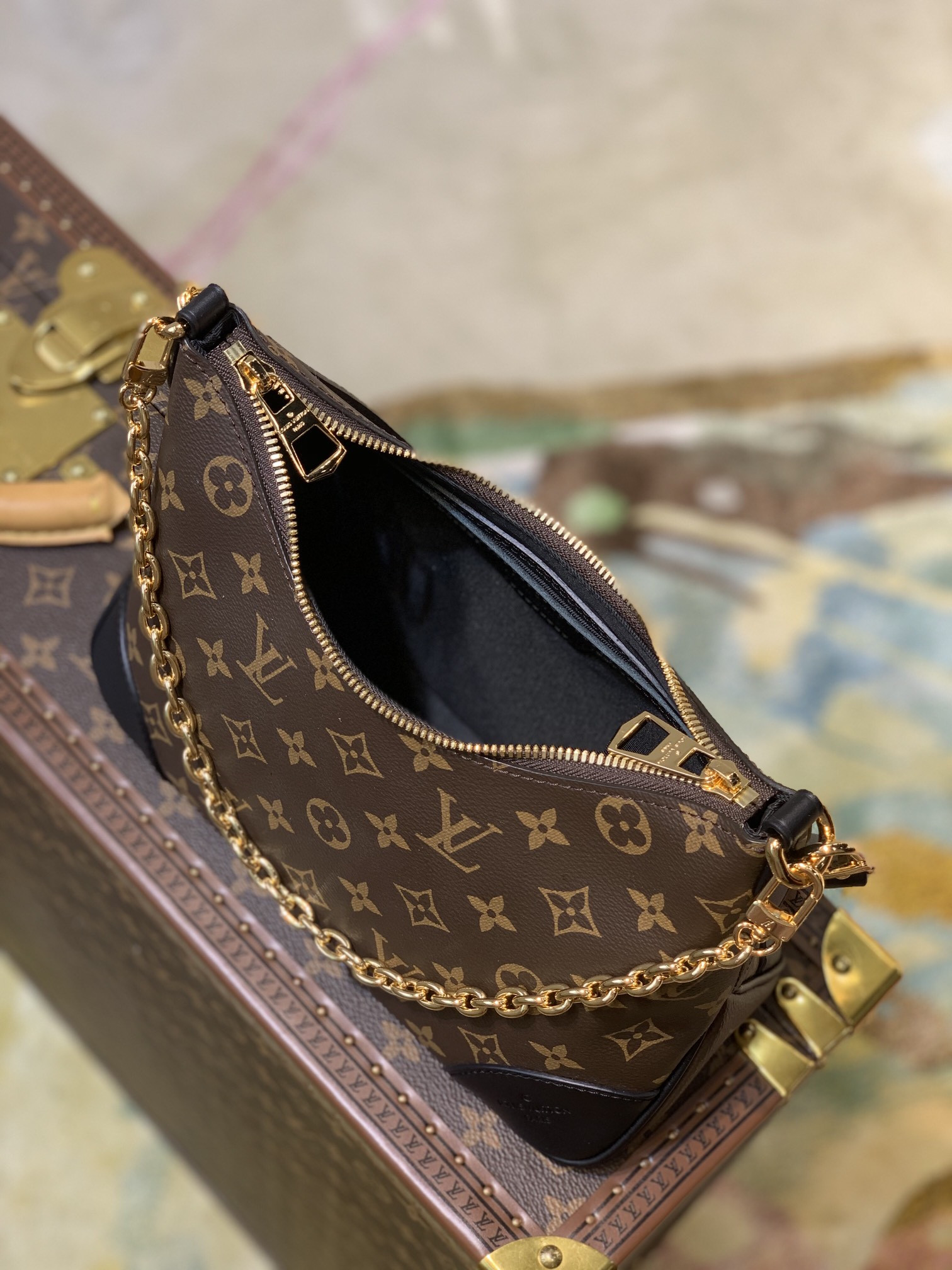 Louis Vuitton Odéon Bag