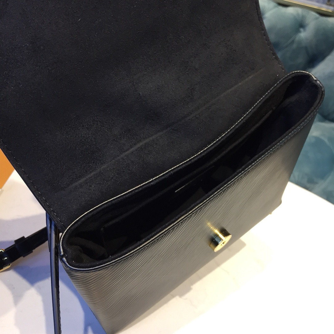 Louis Vuitton Locky Bb Bag