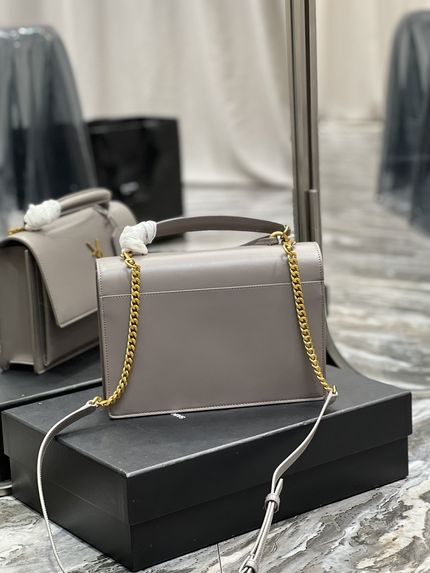 Ysl Sunset Medium Top Handle In Smooth Leather