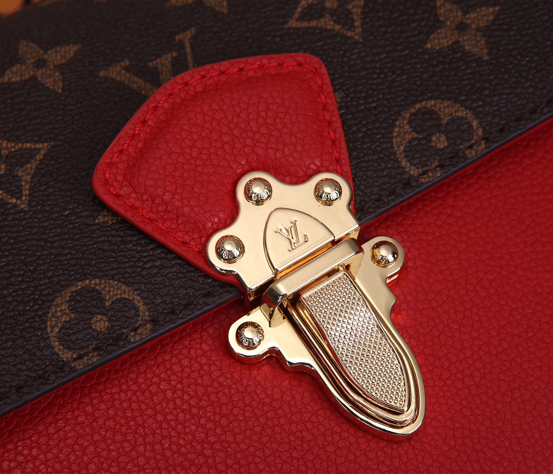 Louis Vuitton Victoire Bag