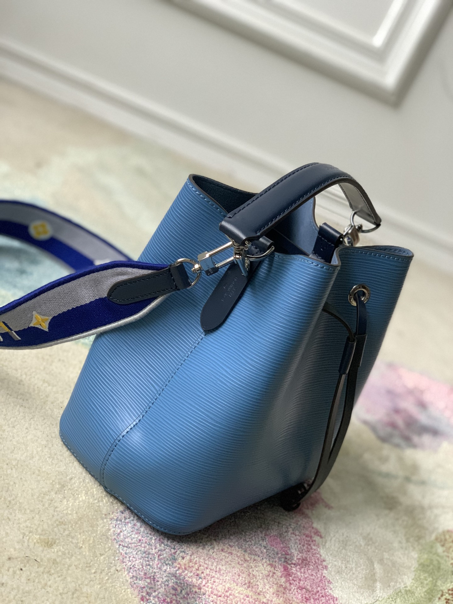 Louis Vuitton Néonoé Bag