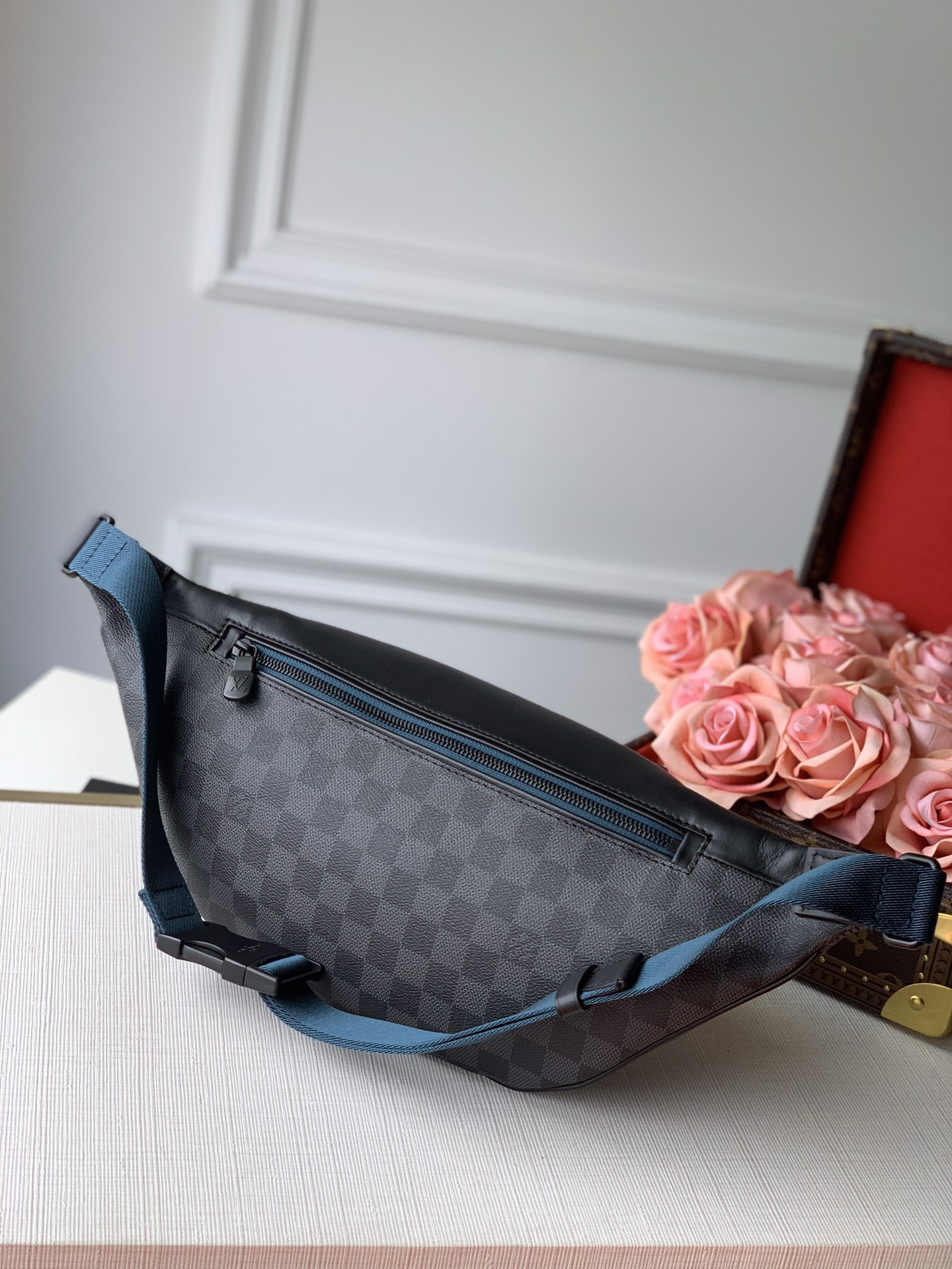 Louis Vuitton Discovery Bag