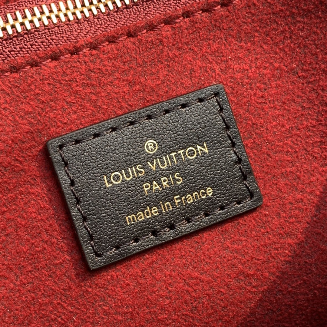 Louis Vuitton Utility Crossbody Bag