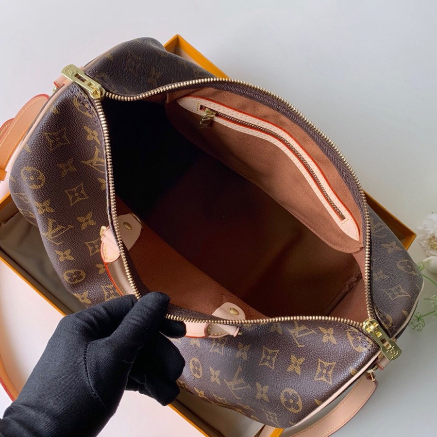 Louis Vuitton Speedy Bandoulière Bag