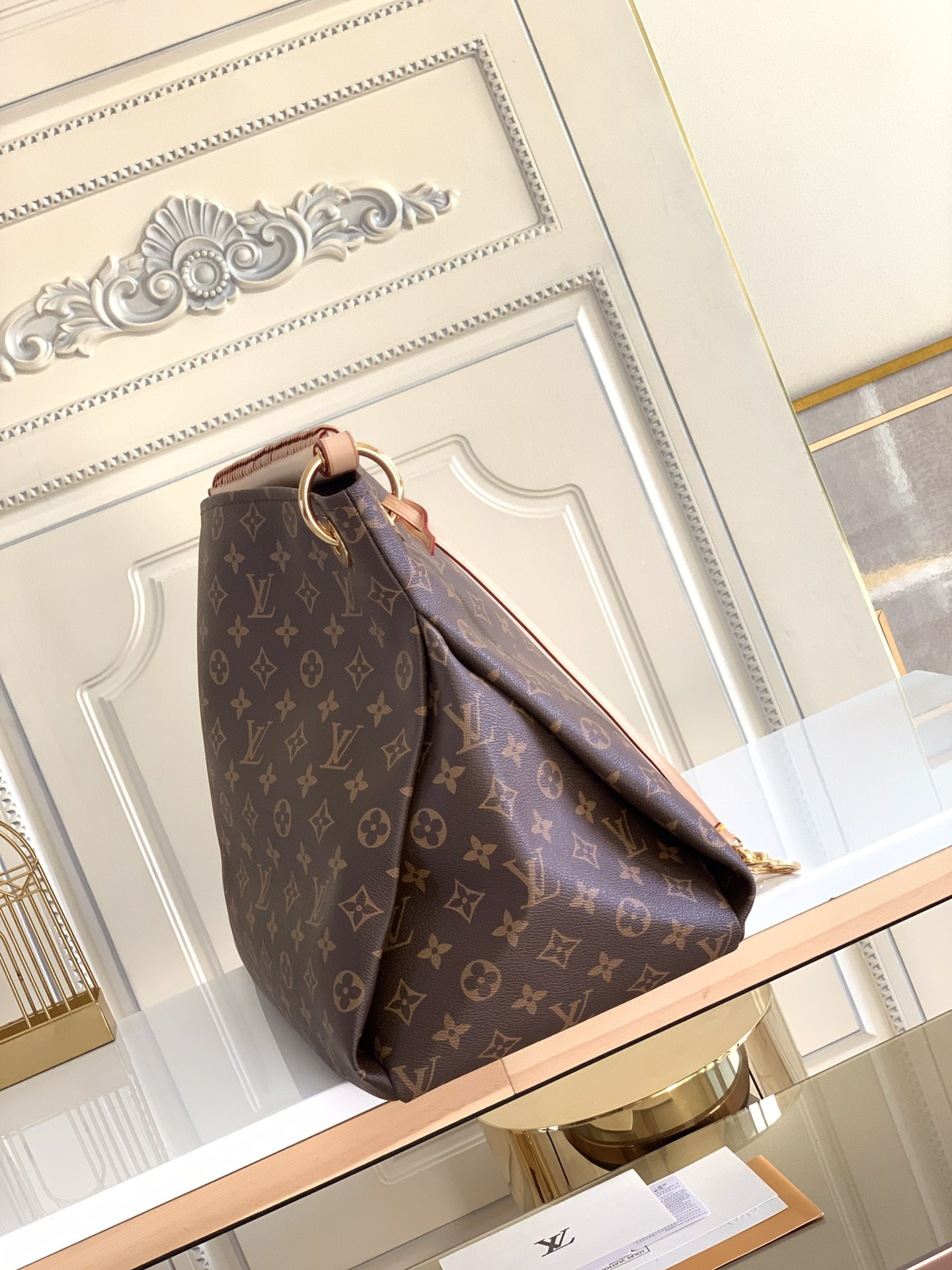 Louis Vuitton Artsy Bag