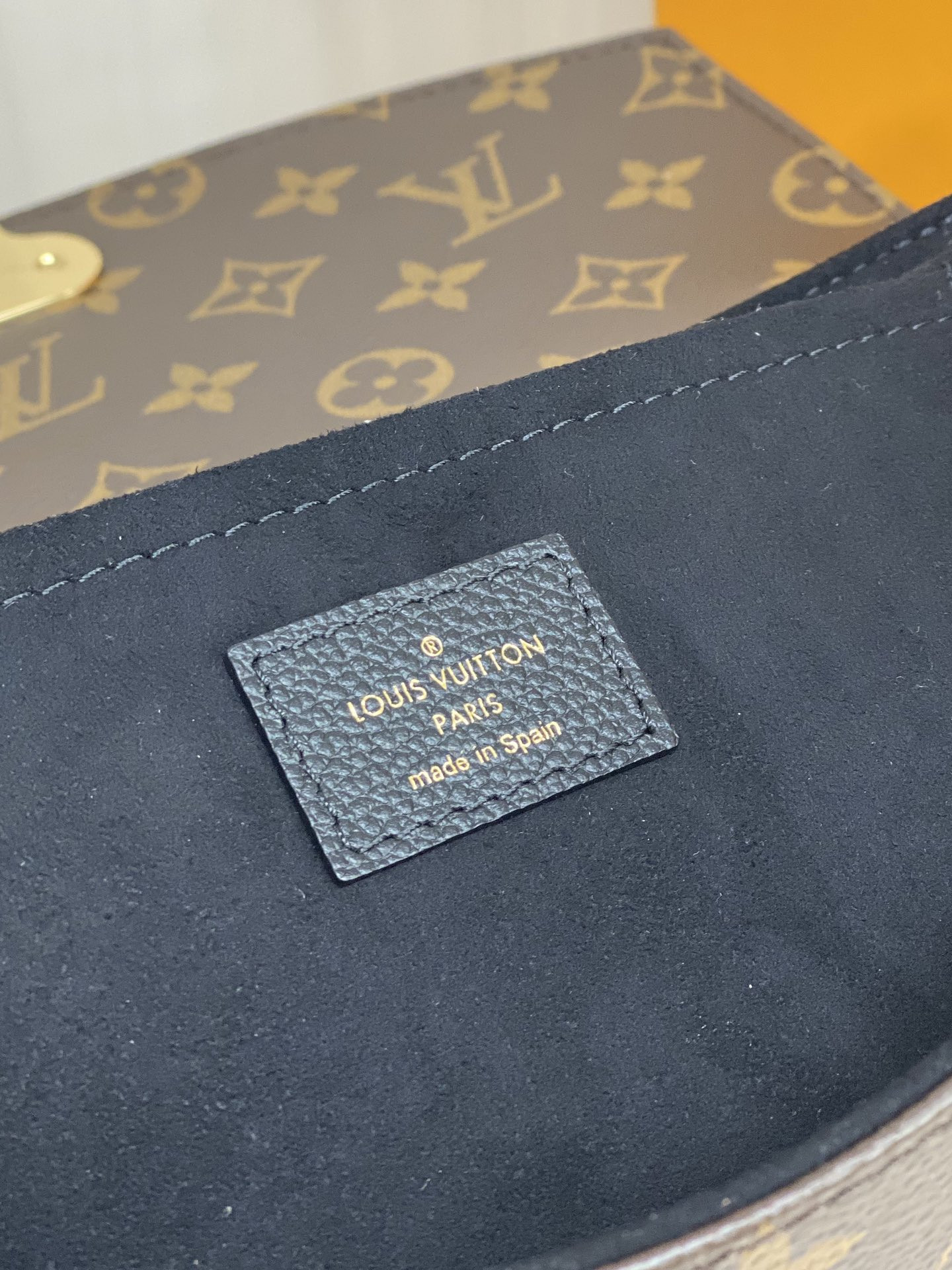 Louis Vuitton Saint Placide Chain Bag