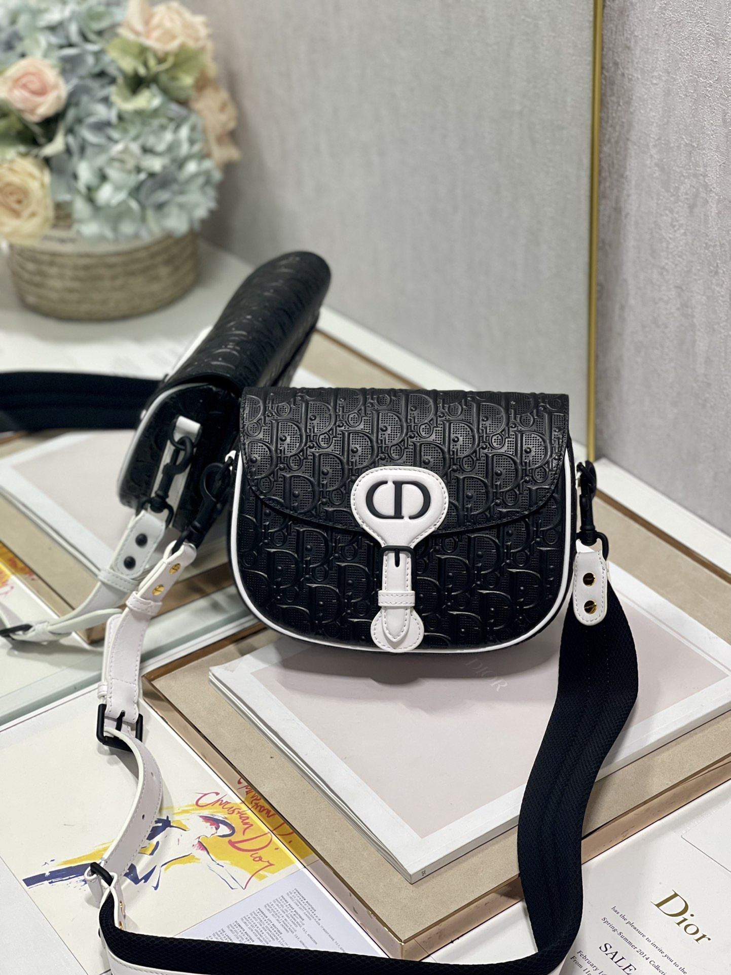 Medium Dior Bobby Bag