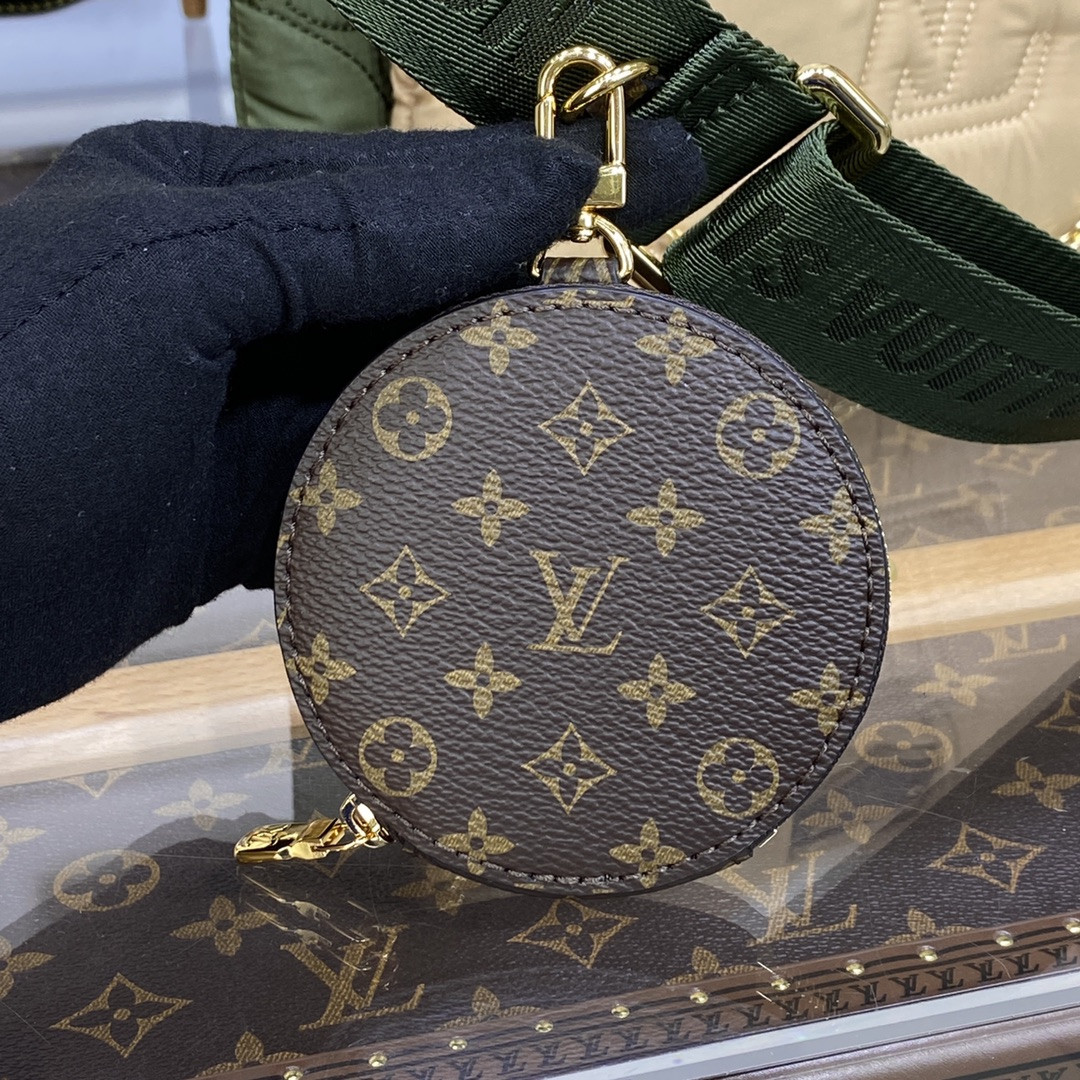 Louis Vuitton Maxi Multi Pochette Accessoires Bag