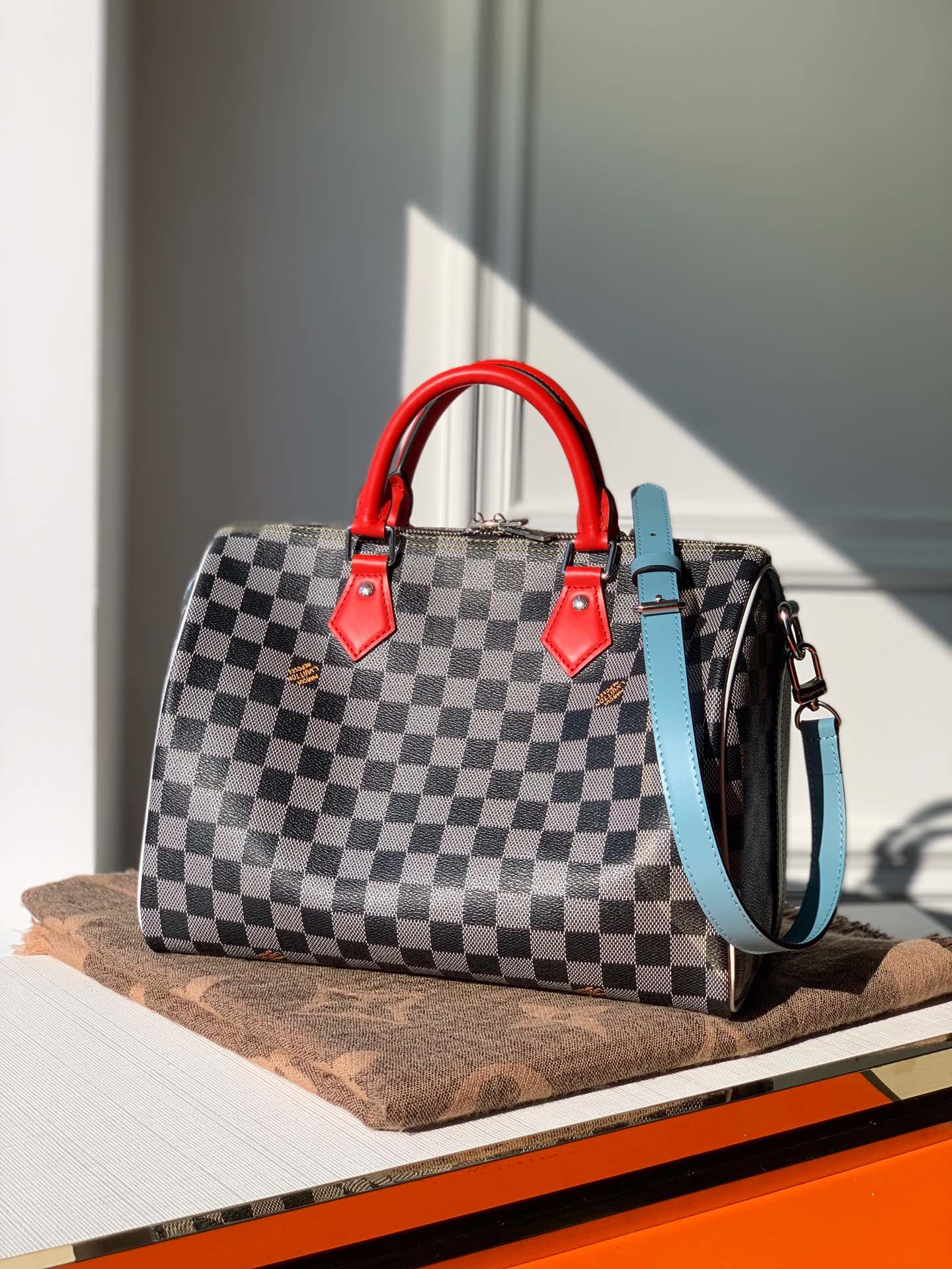 Louis Vuitton Speedy Bandoulière Bag