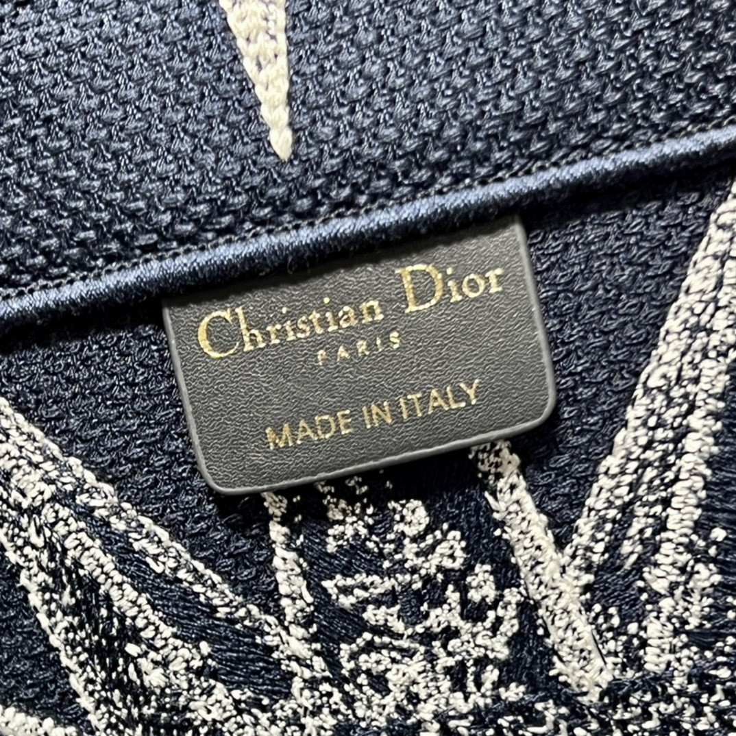 Medium Dior Book Tote