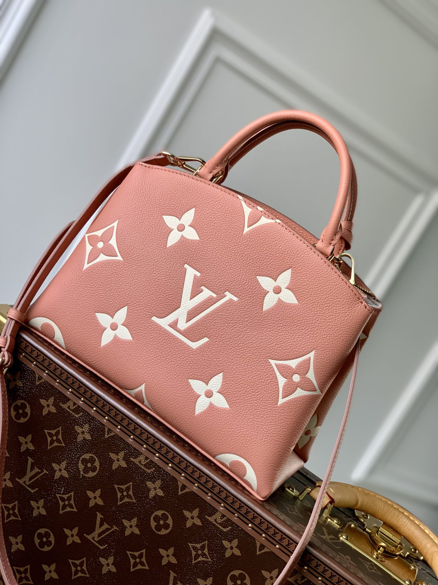 Louis Vuitton Petit Palais Bag