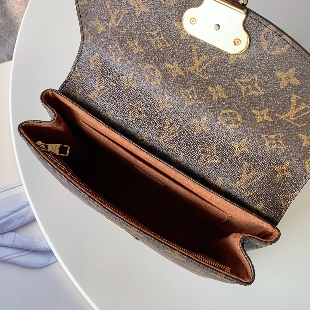 Louis Vuitton Saint Placide Chain Bag
