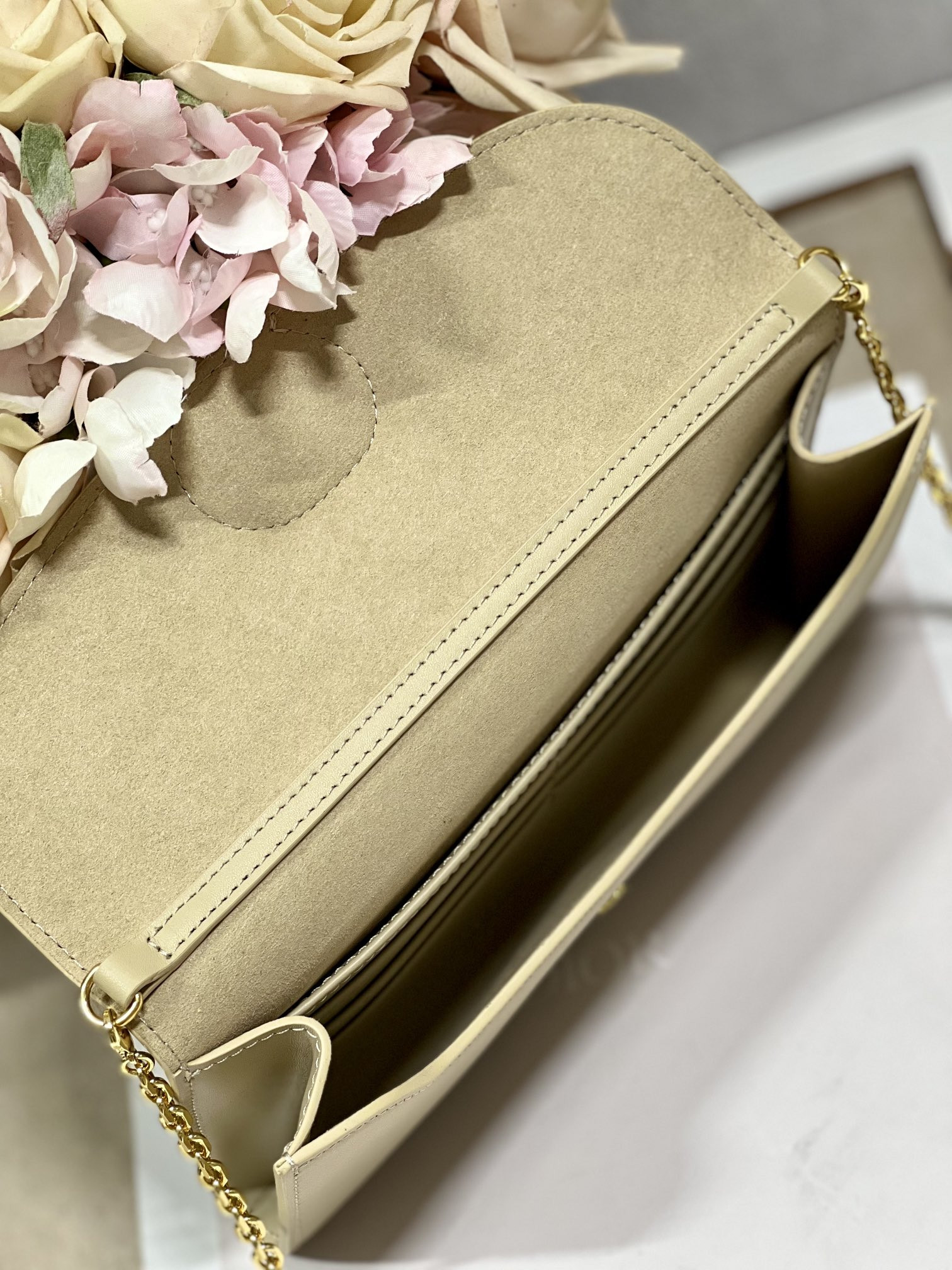 Dior Bobby East-west Pouch With Chain