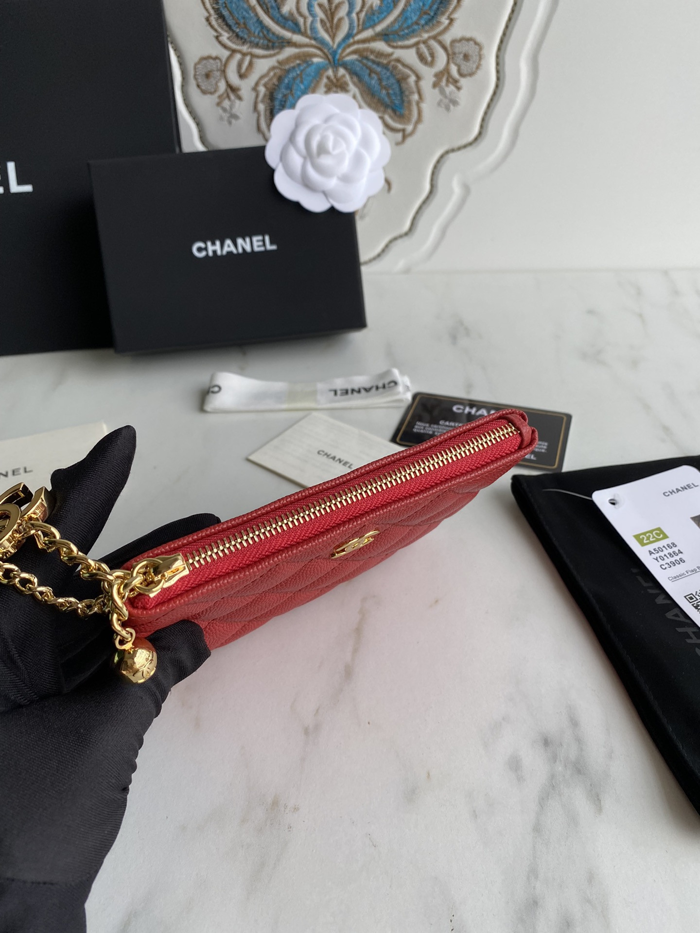 Chanle Zipped Wallet